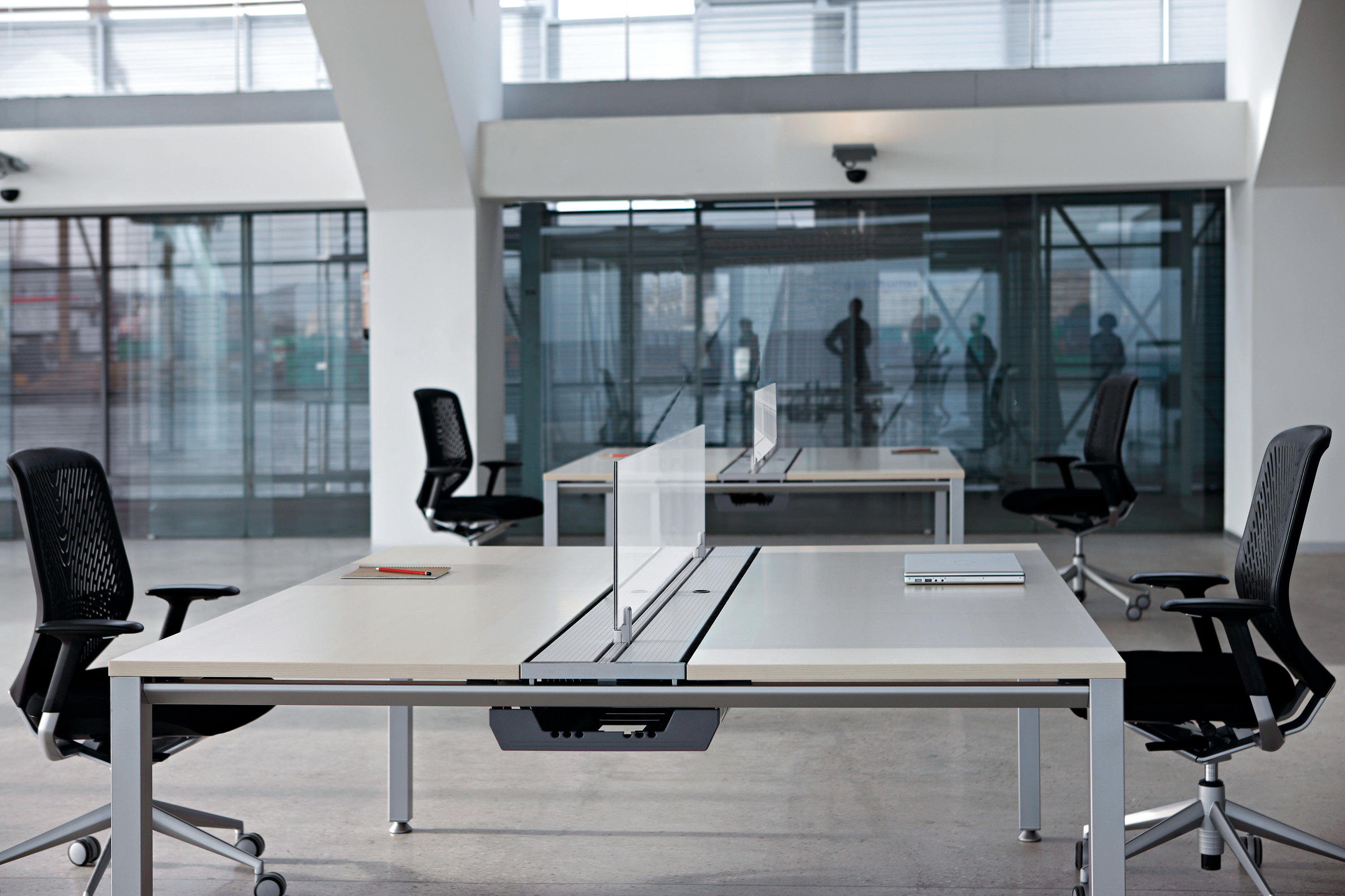 办公屏风|办公屏风系统|办公家具|华体会体育官方在线官网家具|VITAL 员工桌系列