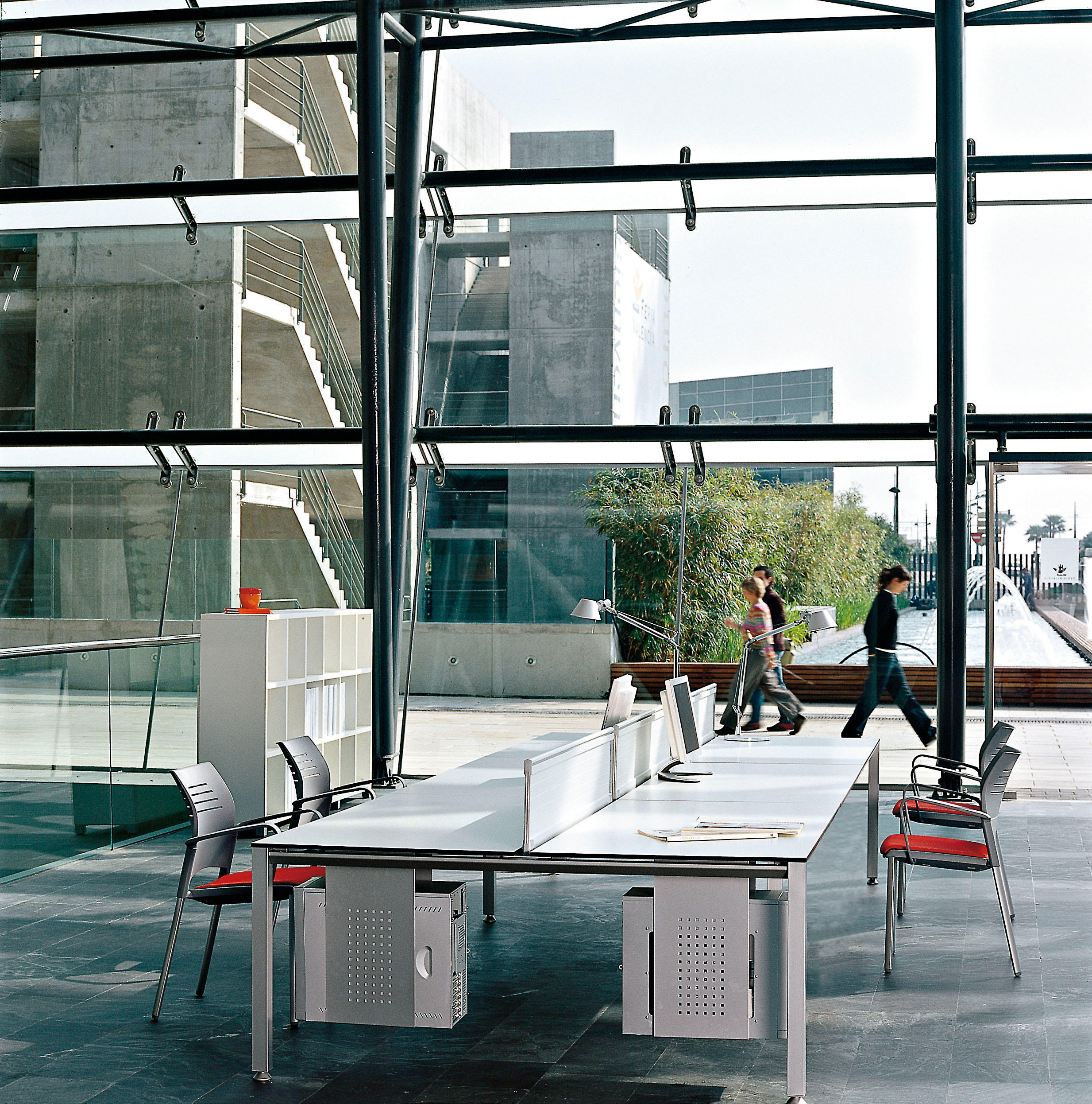 办公屏风|办公屏风系统|办公家具|华体会体育官方在线官网家具|VITAL 员工桌系列