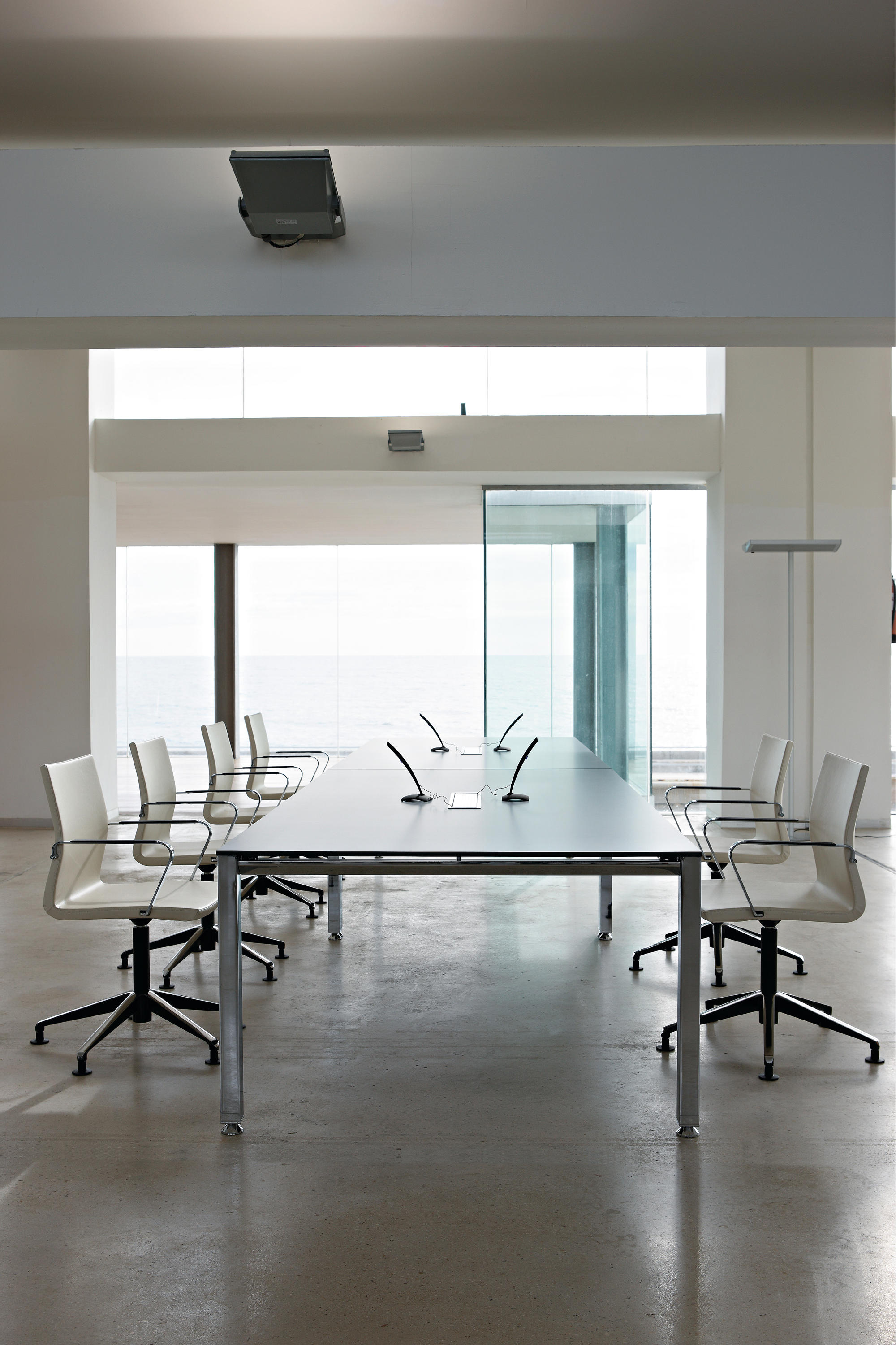 会议台|会议条桌|办公家具|华体会体育官方在线官网家具|VITAL 会议桌系列