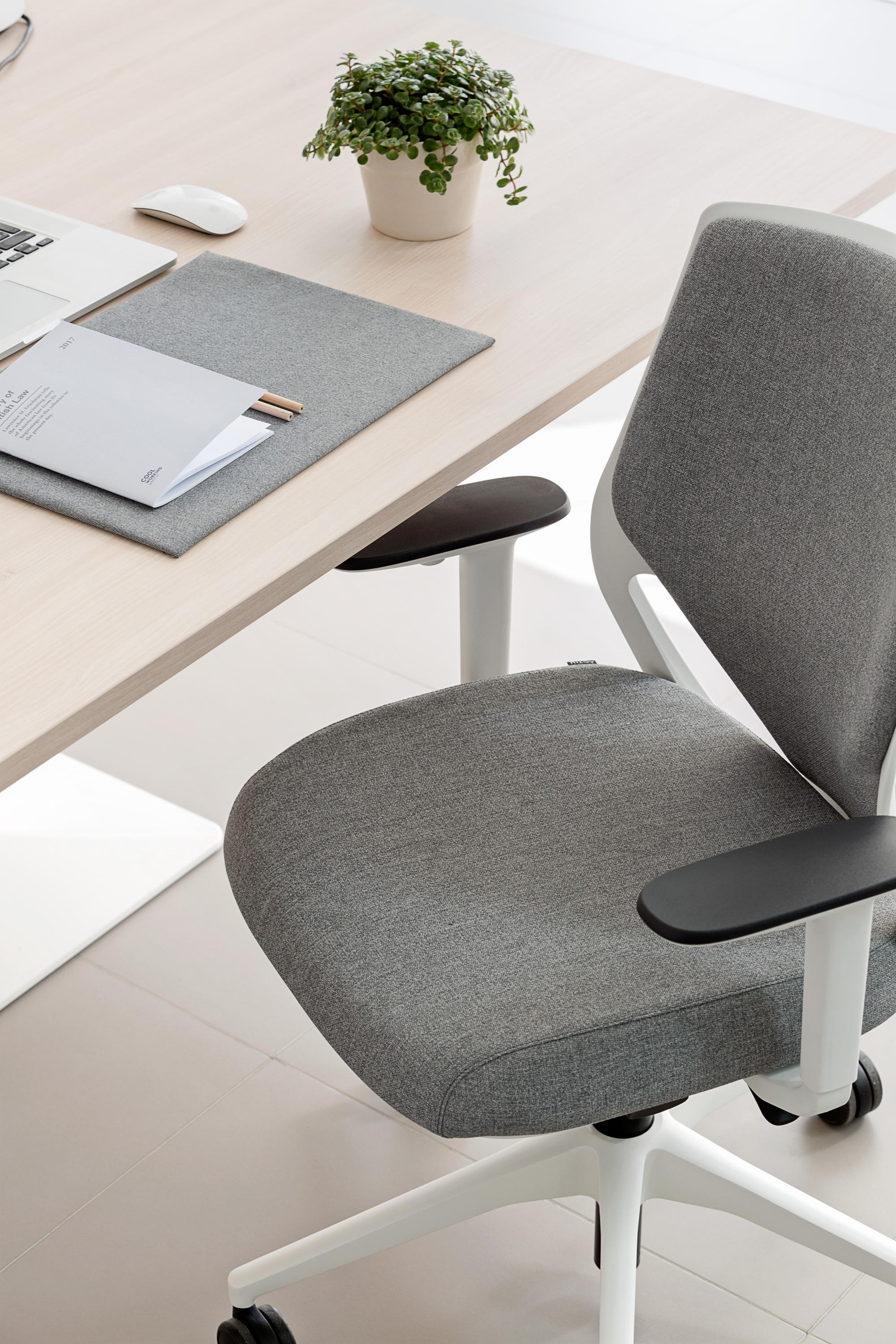 办公椅|布面职员椅|办公家具|华体会体育官方在线官网家具|EFIT 职员椅系列