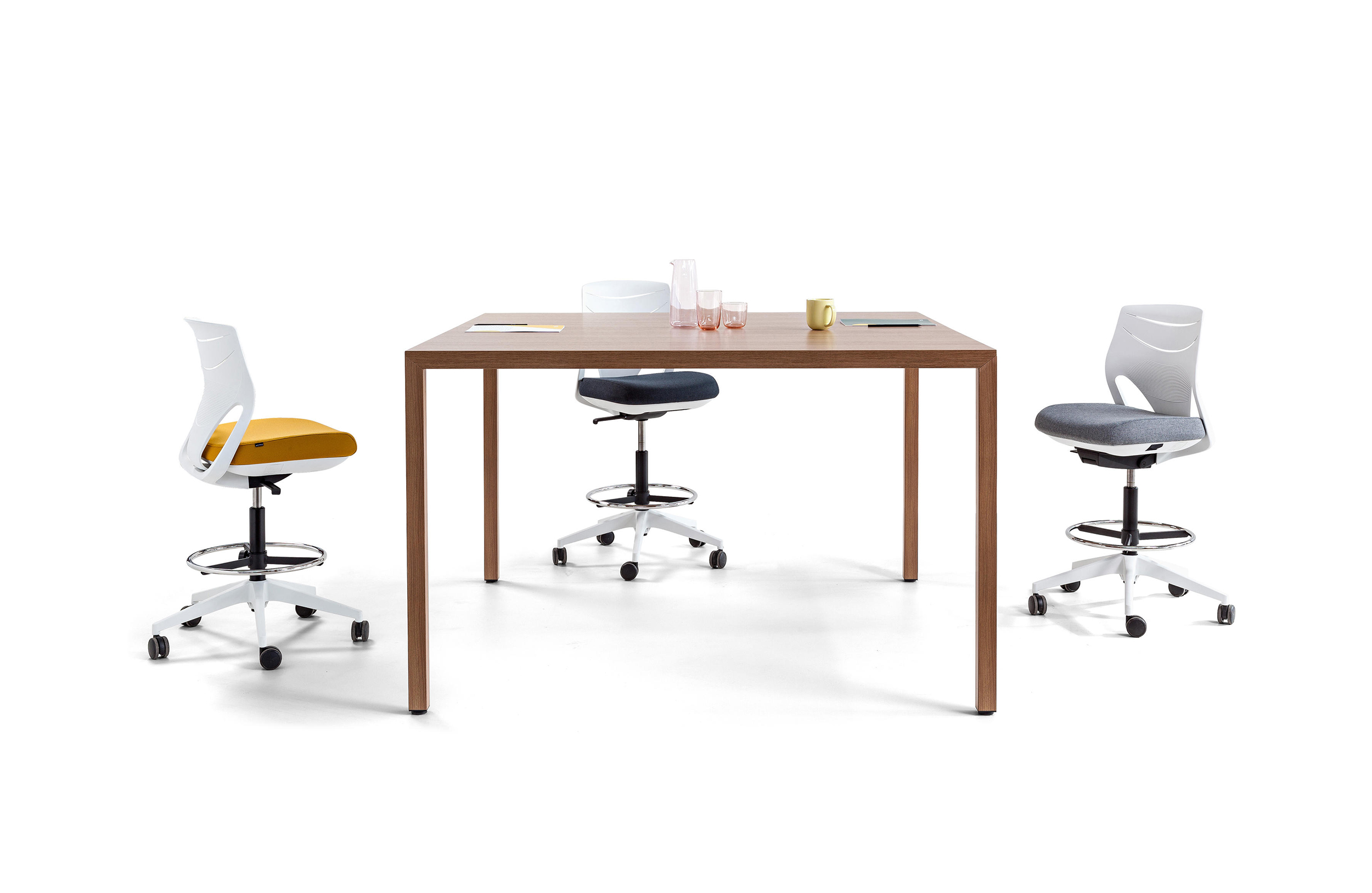 办公椅|高脚椅|办公家具|华体会体育官方在线官网家具|EFIT 高脚会议椅系列