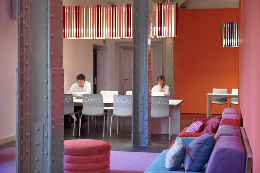 办公椅|现代真皮会议椅|办公家具|华体会体育官方在线官网家具|URBAN BLOCK洽谈椅系列