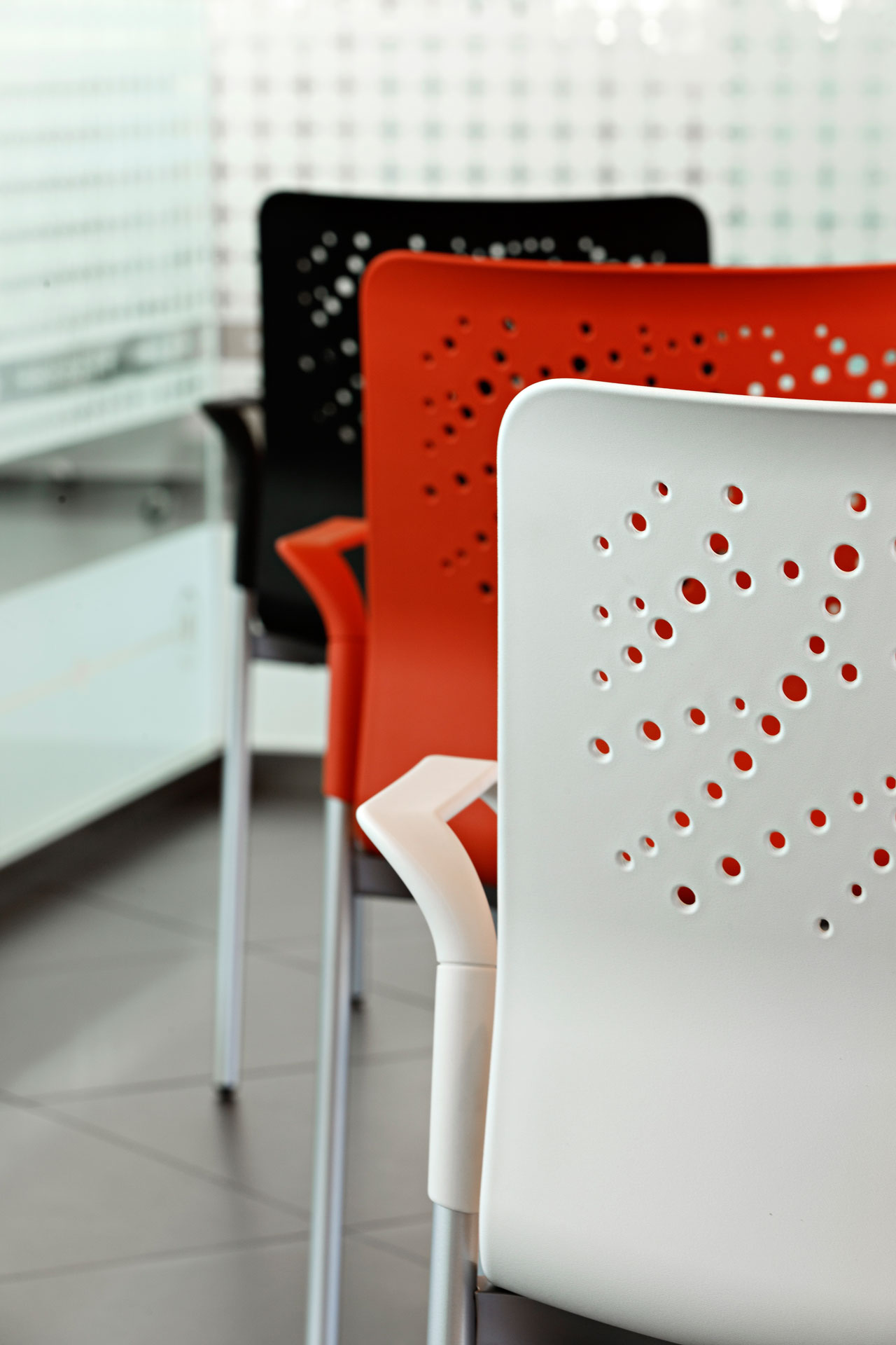 办公椅|现代真皮会议椅|办公家具|华体会体育官方在线官网家具|URBAN BLOCK洽谈椅系列