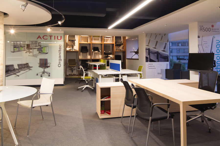 办公椅|现代真皮会议椅|办公家具|华体会体育官方在线官网家具|URBAN PLUS 洽谈椅系列