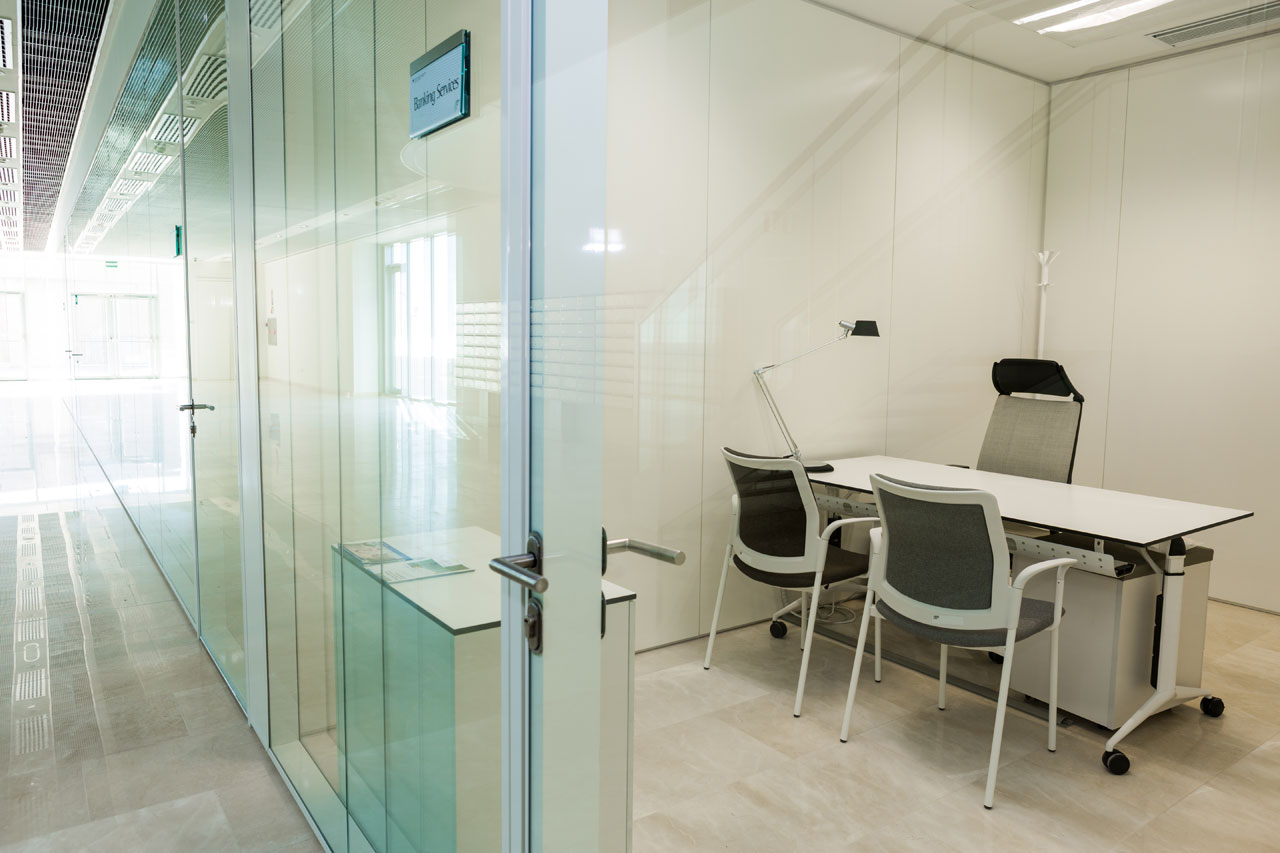 办公椅|现代真皮会议椅|办公家具|华体会体育官方在线官网家具|URBAN PLUS 洽谈椅系列