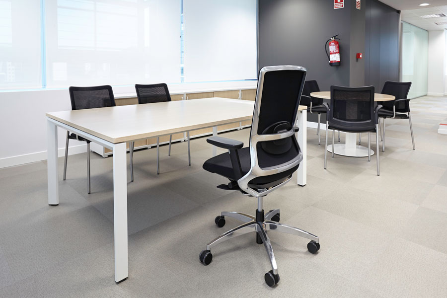 办公椅|现代真皮会议椅|办公家具|华体会体育官方在线官网家具|URBAN PLUS 洽谈椅系列