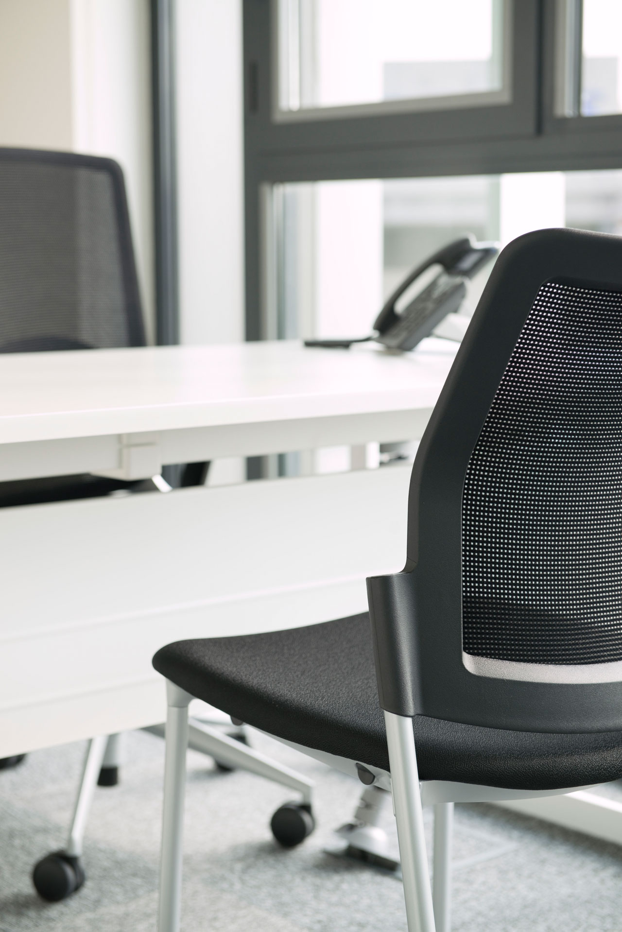 办公椅|现代真皮会议椅|办公家具|华体会体育官方在线官网家具|URBAN PLUS 洽谈椅系列