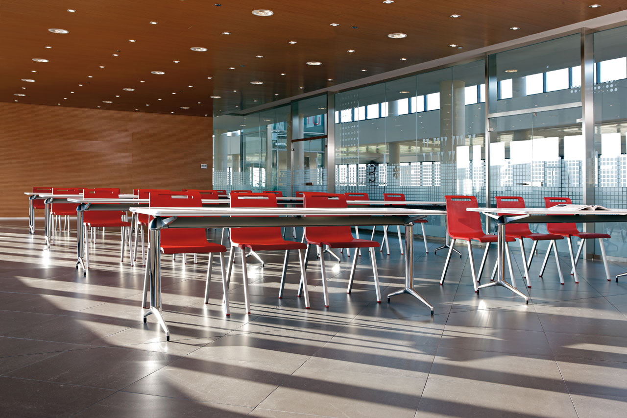 办公椅|现代真皮会议椅|办公家具|华体会体育官方在线官网家具|MIT培训洽谈系列