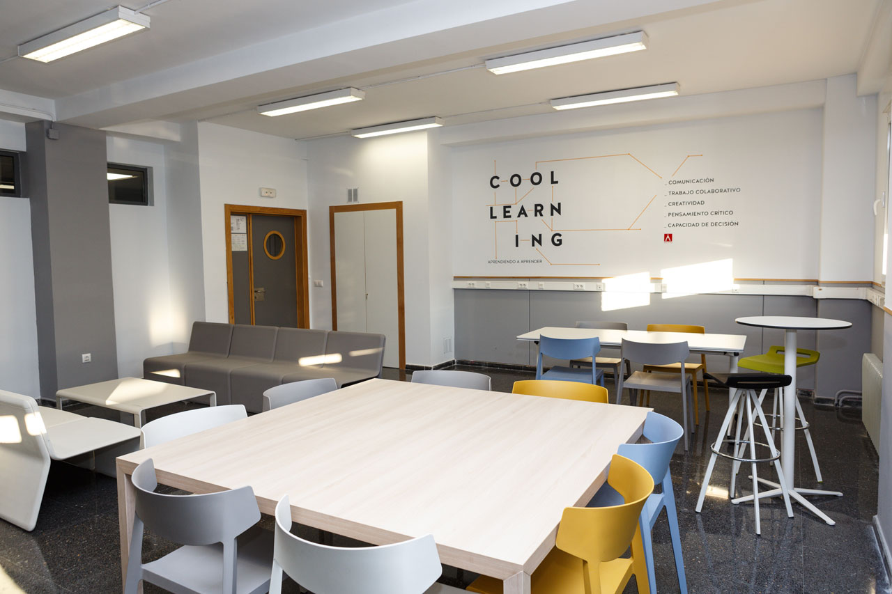 办公椅|高脚椅|办公家具|华体会体育官方在线官网家具|MIT高脚会议吧椅系列