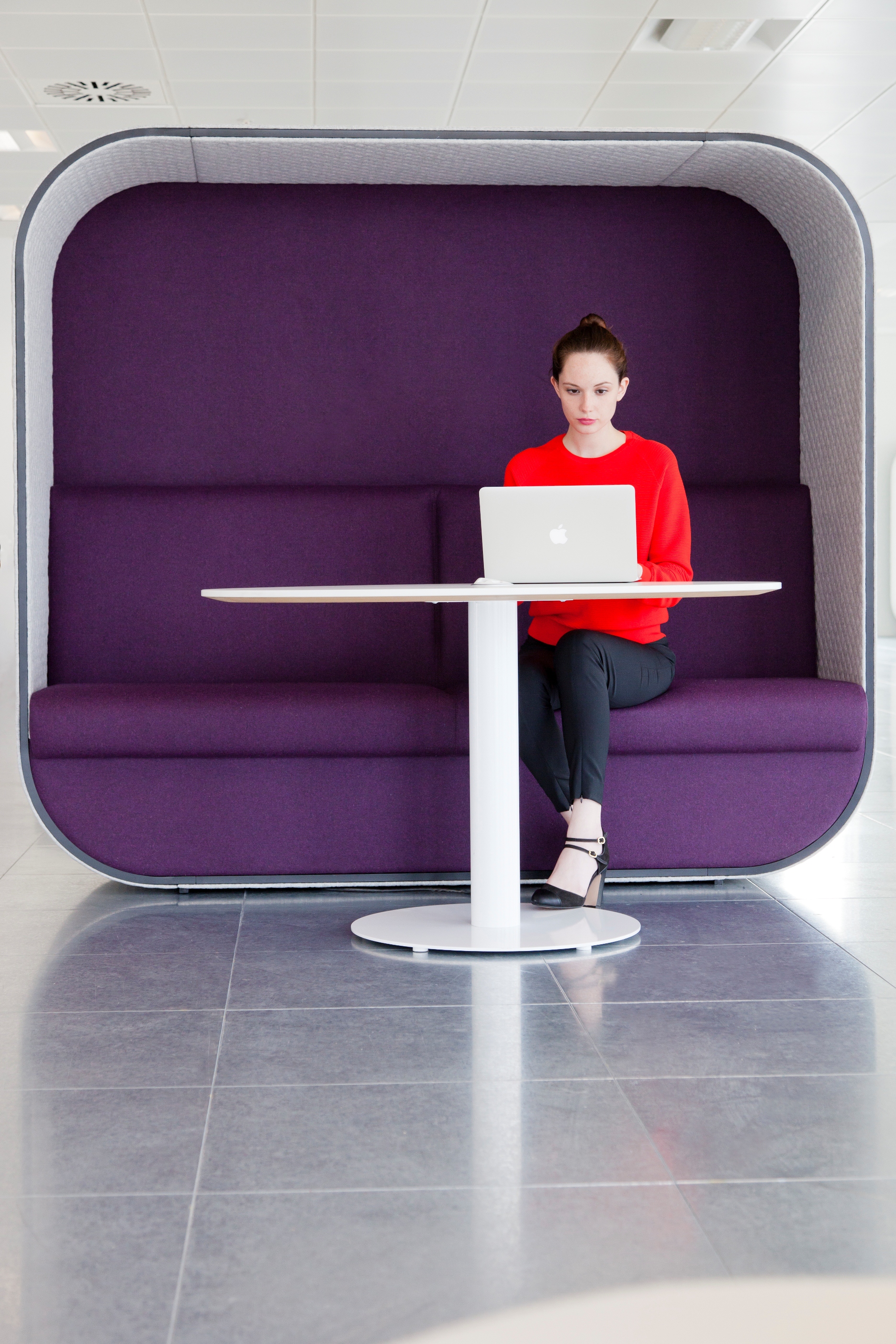 办公沙发|布面沙发|办公家具|华体会体育官方在线官网家具|茧空间沙发