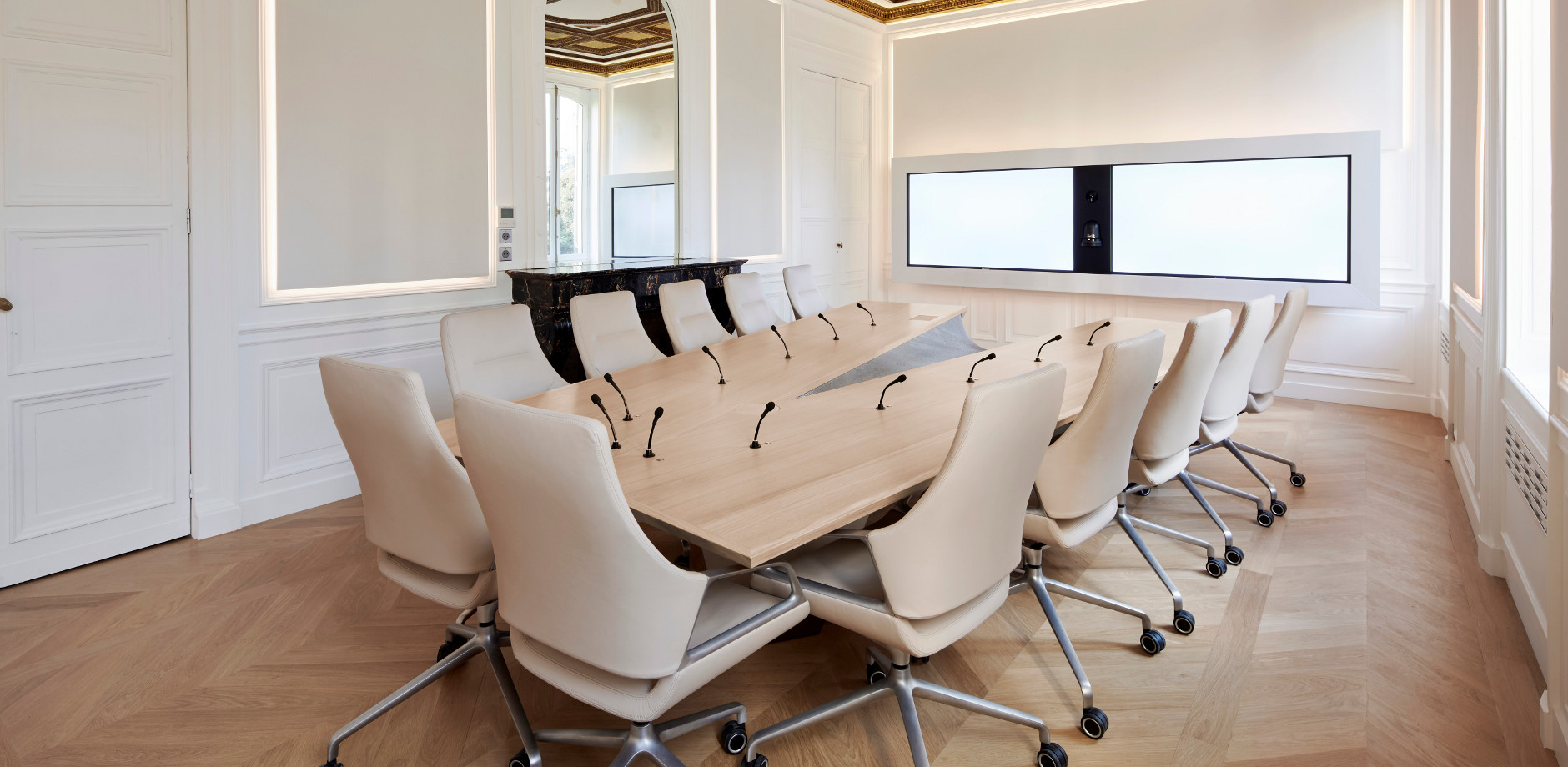 办公椅|现代真皮会议椅|办公家具|华体会体育官方在线官网家具|格拉夫会议椅