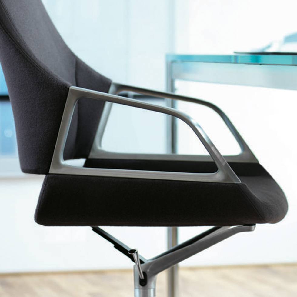 办公椅|现代真皮会议椅|办公家具|华体会体育官方在线官网家具|格拉夫会议椅