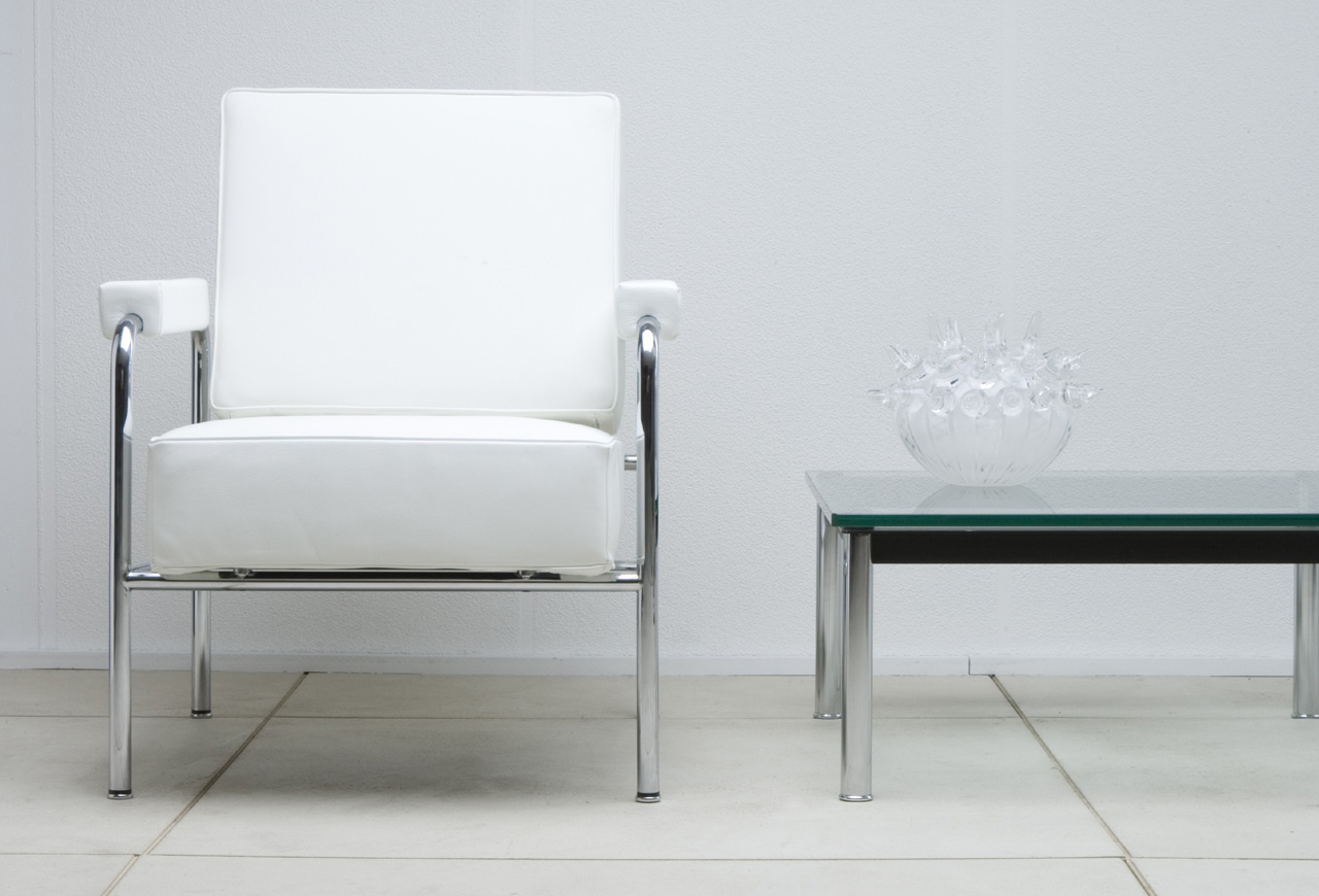 华体会体育官方在线官网 - 坐具|休闲椅|办公家具|华体会体育官方在线官网家具|LC13扶手椅