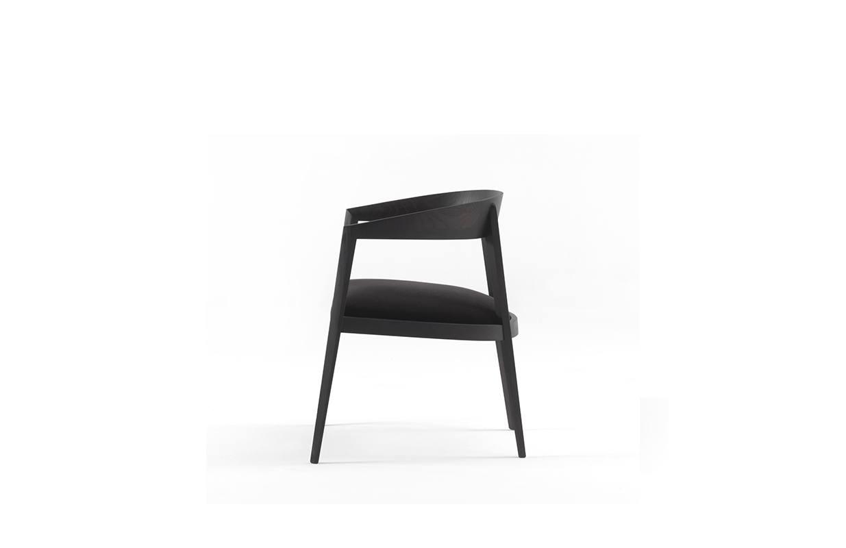 华体会体育官方在线官网 - 坐具|休闲椅|办公家具|华体会体育官方在线官网家具|Lizzie扶手椅