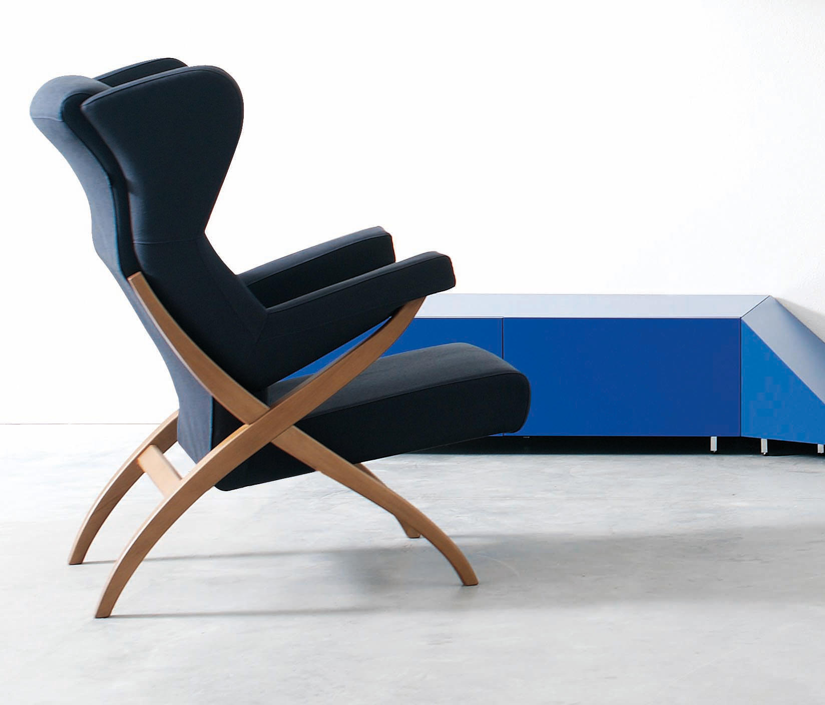 华体会体育官方在线官网 - 坐具|休闲椅|办公家具|华体会体育官方在线官网家具|Fiorenza扶手椅