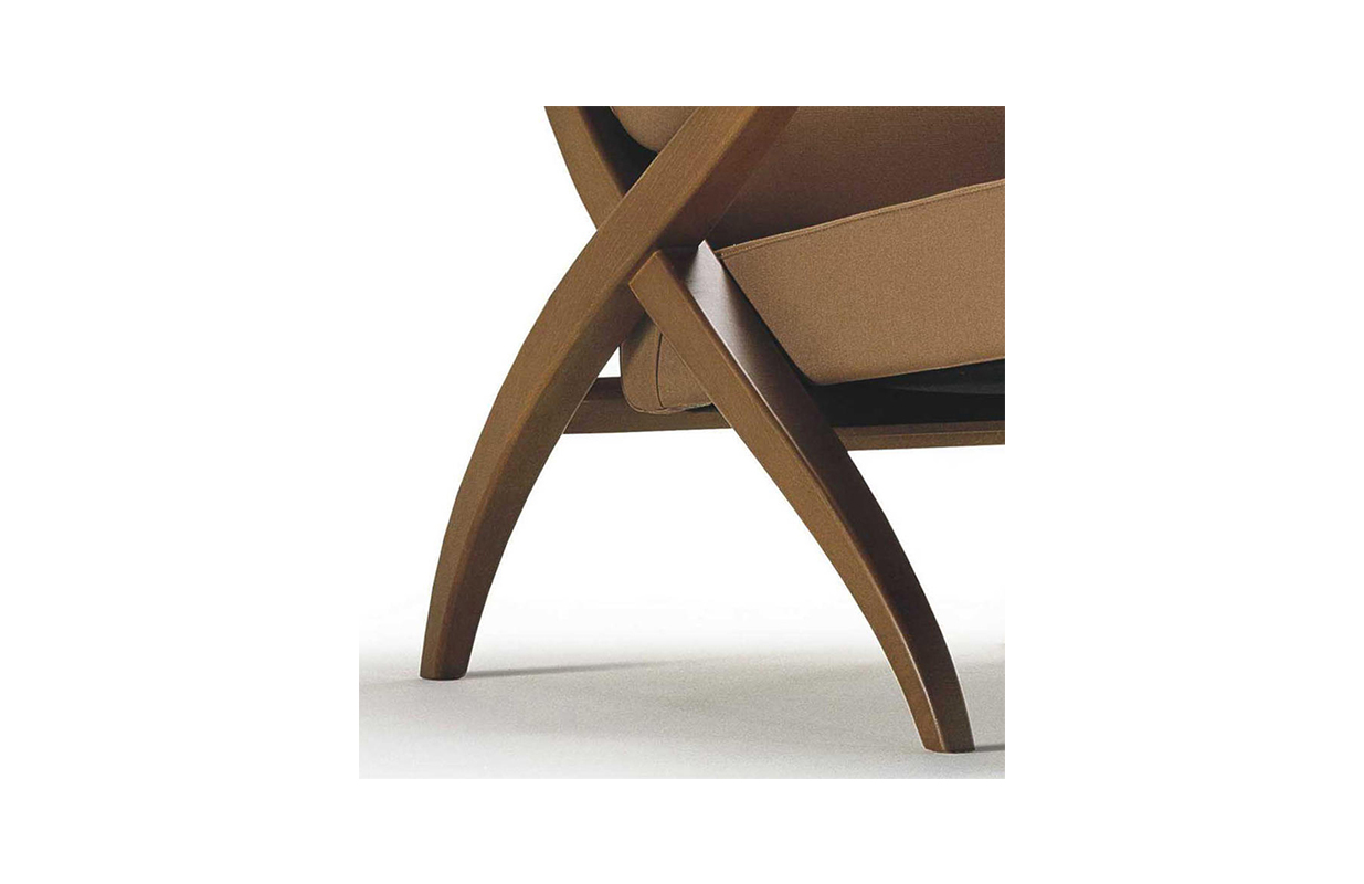 华体会体育官方在线官网 - 坐具|休闲椅|办公家具|华体会体育官方在线官网家具|Fiorenza扶手椅