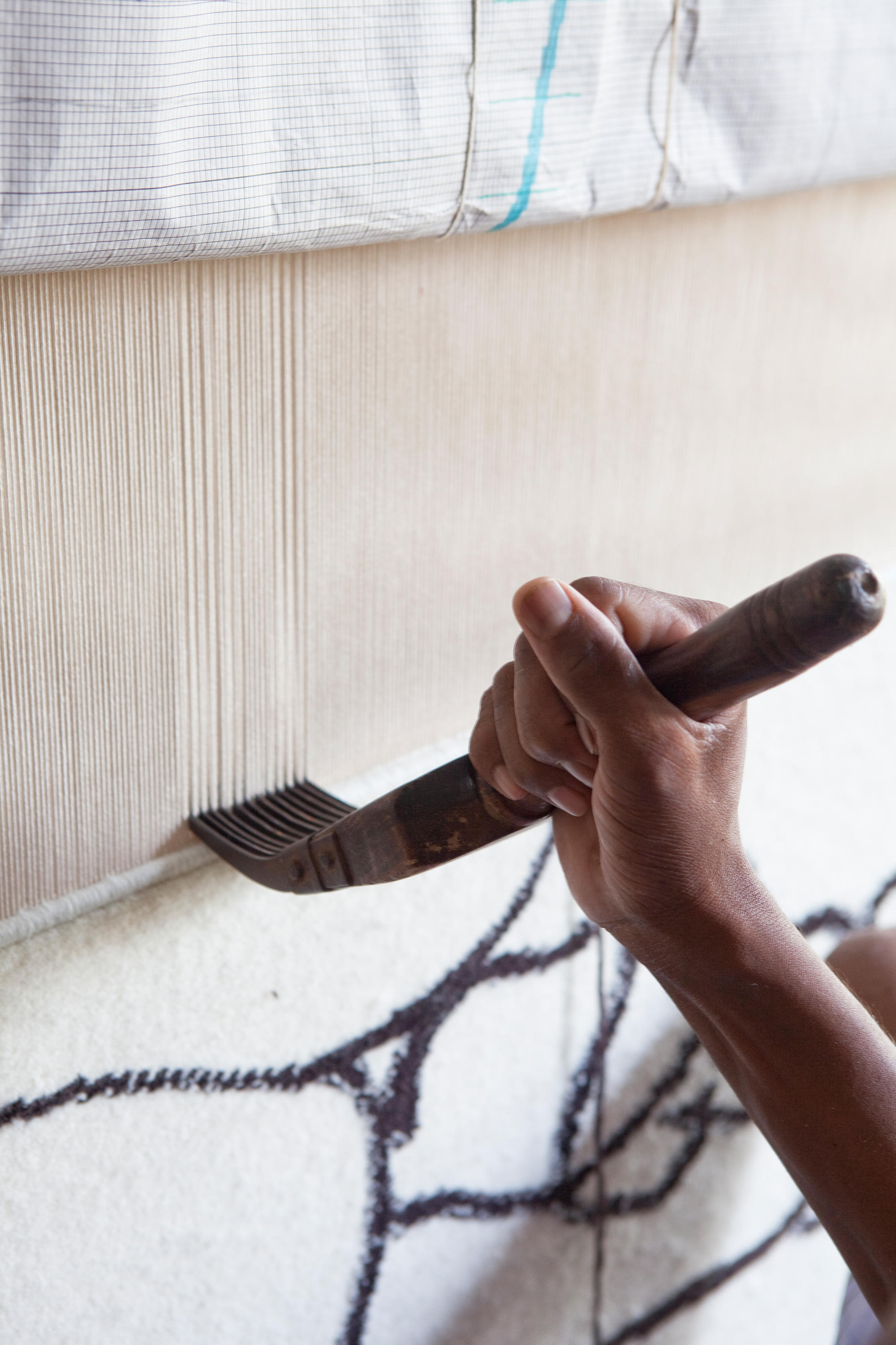 华体会体育官方在线官网 - 附件|地毯|办公家具|华体会体育官方在线官网家具|1966年Chillida拼接壁毯