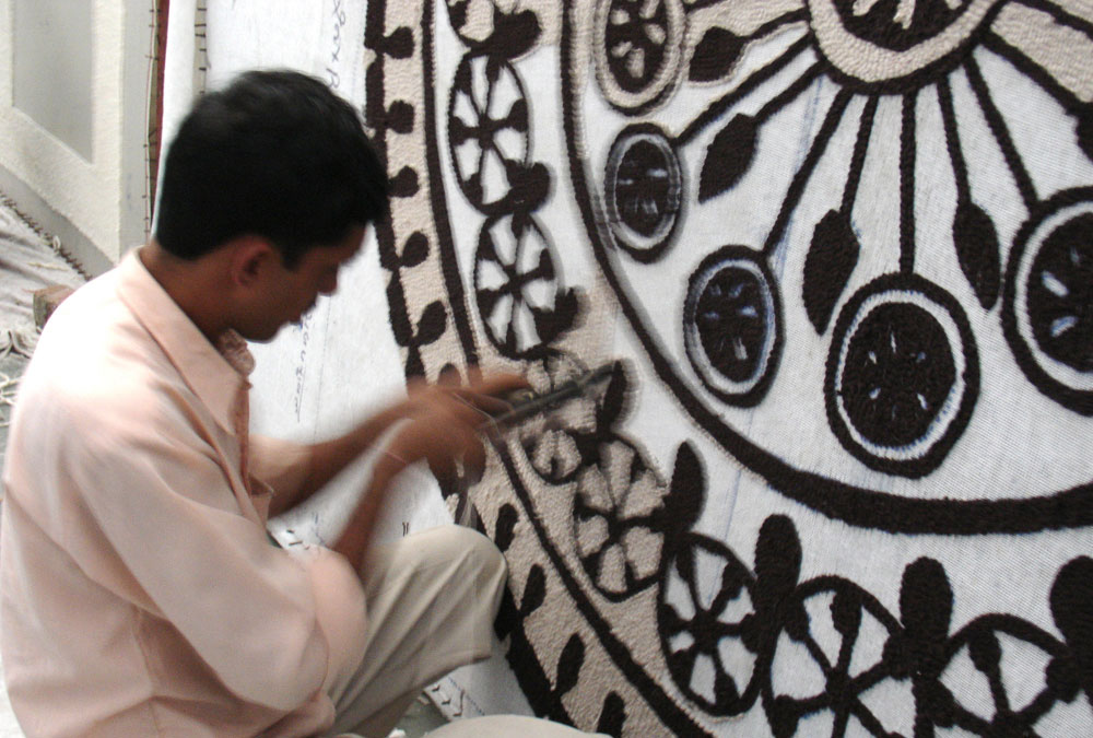 华体会体育官方在线官网 - 附件|地毯|办公家具|华体会体育官方在线官网家具|蓝果丽地毯