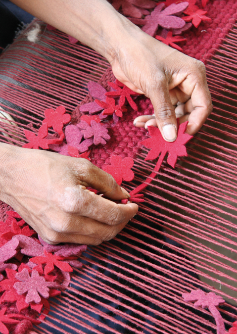 华体会体育官方在线官网 - 附件|地毯|办公家具|华体会体育官方在线官网家具|小花田地毯