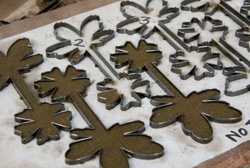 华体会体育官方在线官网 - 附件|地毯|办公家具|华体会体育官方在线官网家具|小花田地毯