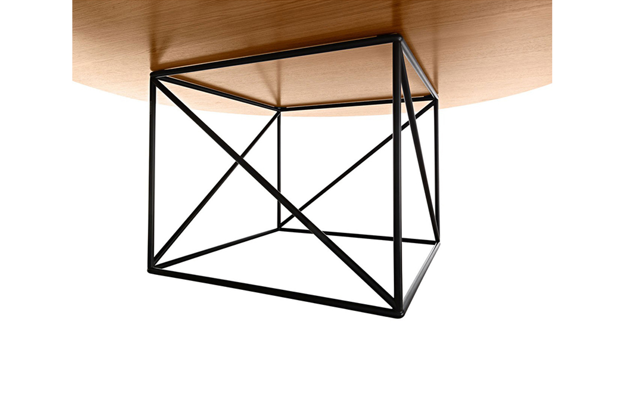 华体会体育官方在线官网 - 桌几|餐桌|办公家具|华体会体育官方在线官网家具|LC15 table