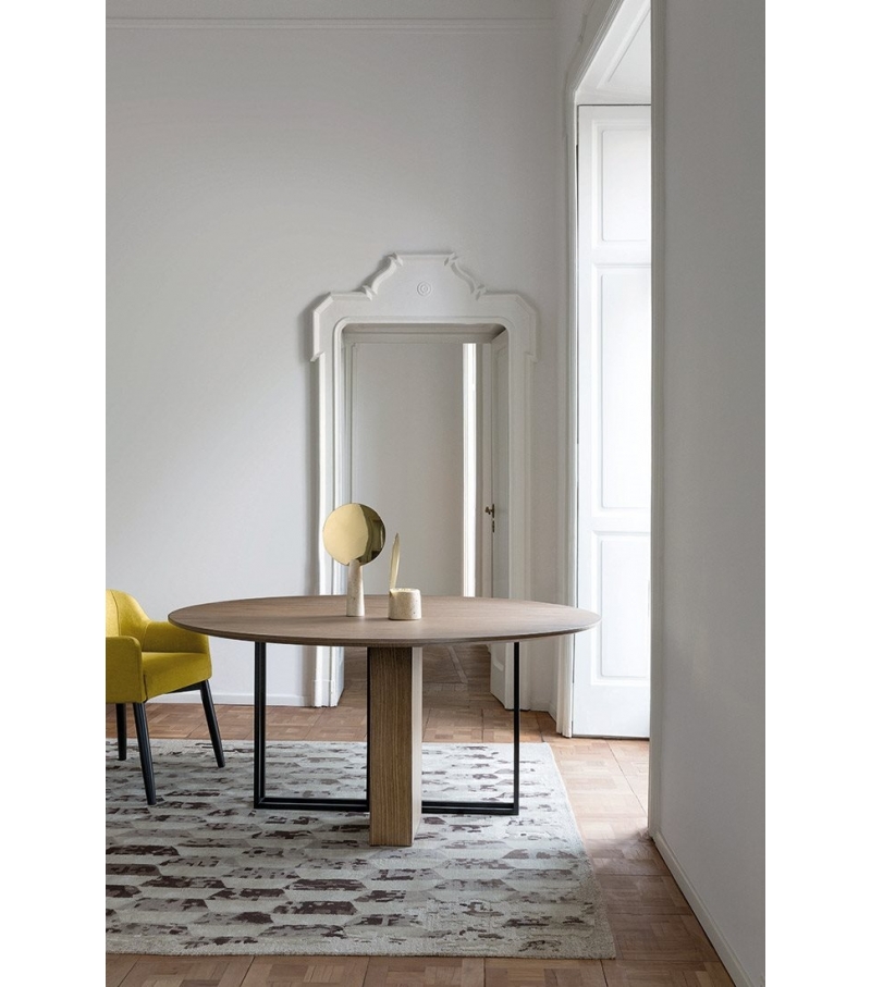 华体会体育官方在线官网 - 桌几|餐桌|办公家具|华体会体育官方在线官网家具|Plinto餐桌