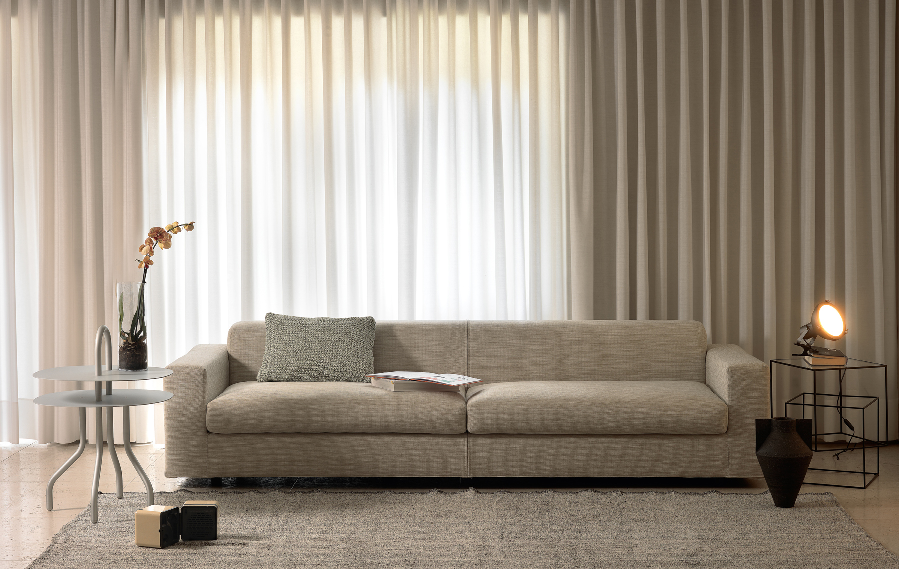 华体会体育官方在线官网 - 桌几|茶几/边几|办公家具|华体会体育官方在线官网家具|插座和塔