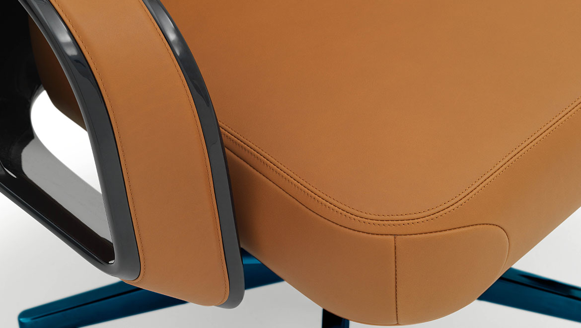 办公椅|现代真皮大班椅|办公家具|华体会体育官方在线官网家具|埃托雷•大班椅