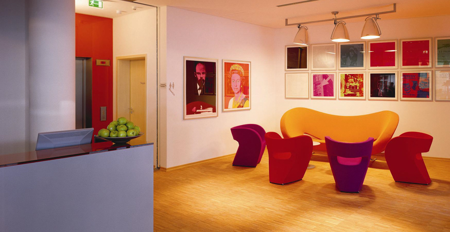 华体会体育官方在线官网 - 坐具|户外椅|办公家具|华体会体育官方在线官网家具|小阿尔伯特-安乐椅