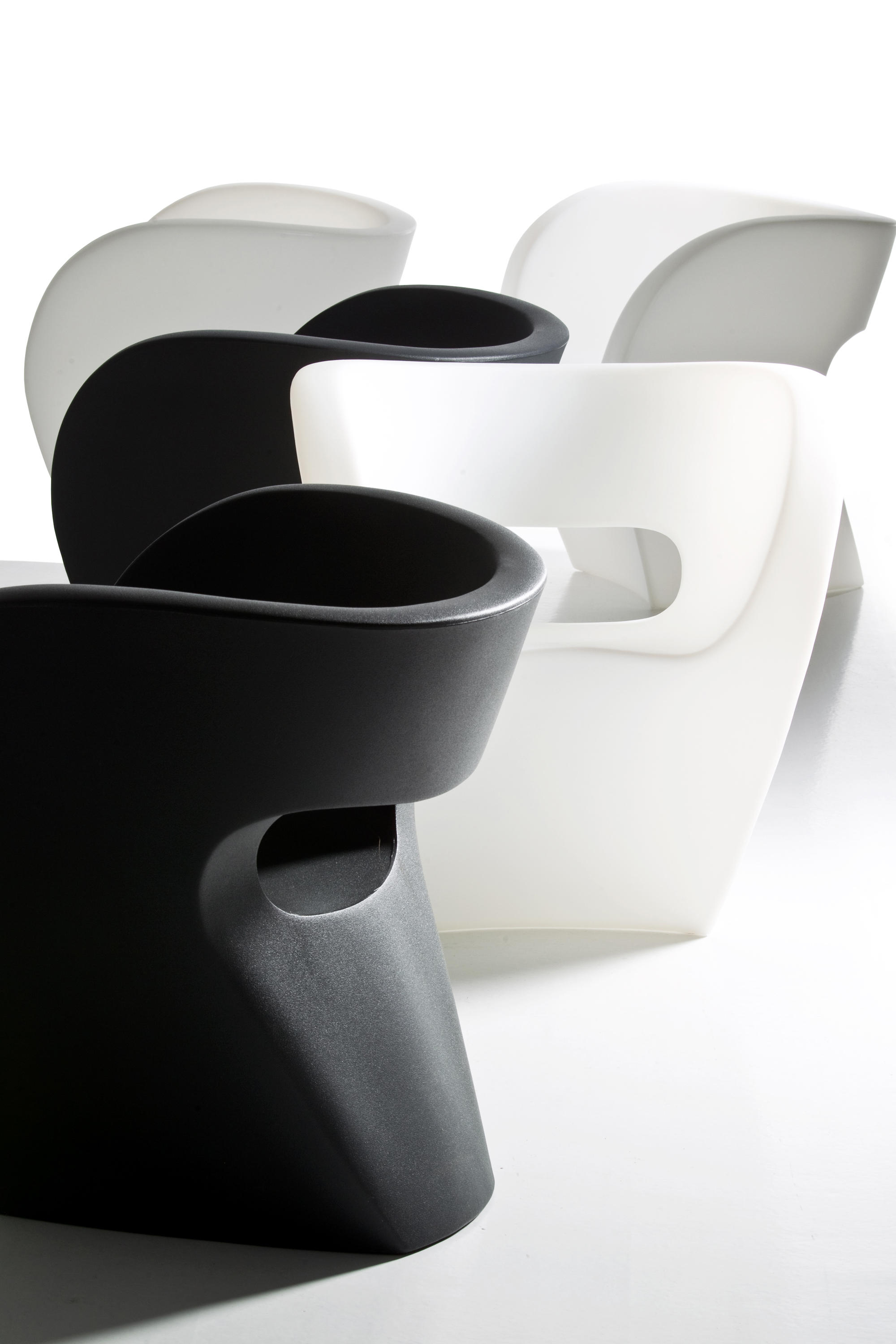 华体会体育官方在线官网 - 坐具|户外椅|办公家具|华体会体育官方在线官网家具|小阿尔伯特-安乐椅