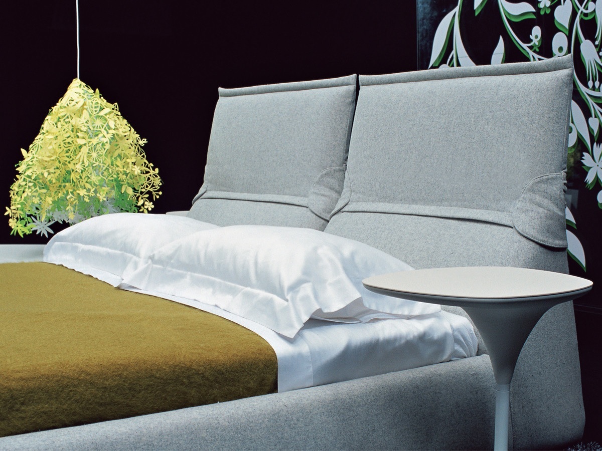 华体会体育官方在线官网 - 桌几|茶几/边几|办公家具|华体会体育官方在线官网家具|春暖花开边几