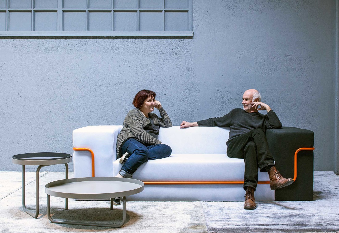 华体会体育官方在线官网 - 桌几|茶几/边几|办公家具|华体会体育官方在线官网家具|管道茶几