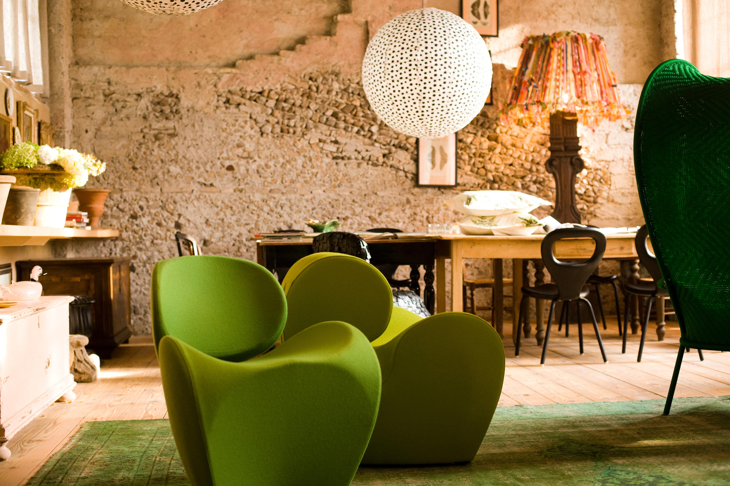 华体会体育官方在线官网 - 坐具|休闲椅|办公家具|华体会体育官方在线官网家具|软小重扶手椅