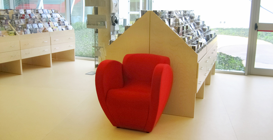 华体会体育官方在线官网 - 坐具|休闲椅|办公家具|华体会体育官方在线官网家具|Size Ten 扶手椅