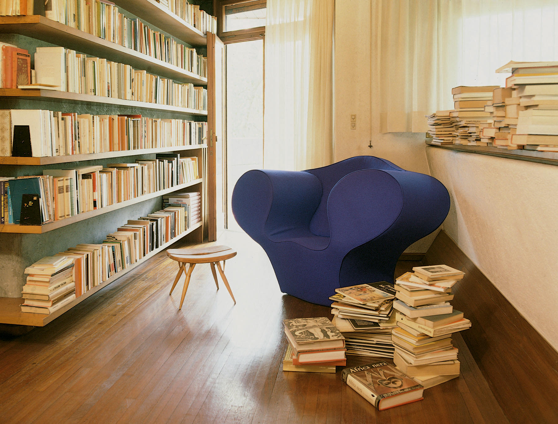 华体会体育官方在线官网 - 坐具|休闲椅|办公家具|华体会体育官方在线官网家具|软大易休闲椅