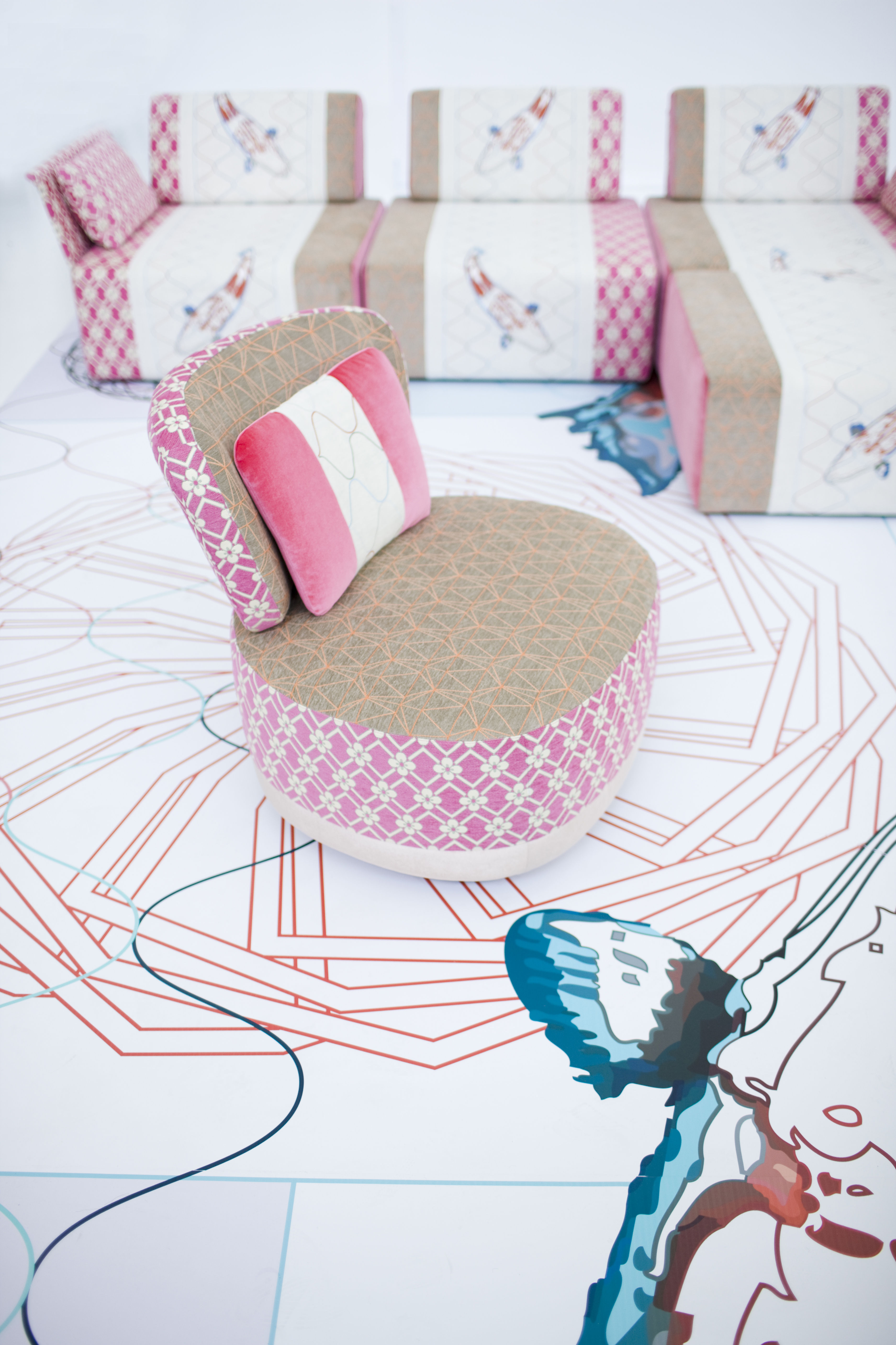 华体会体育官方在线官网 - 坐具|休闲椅|办公家具|华体会体育官方在线官网家具|Juju扶手椅