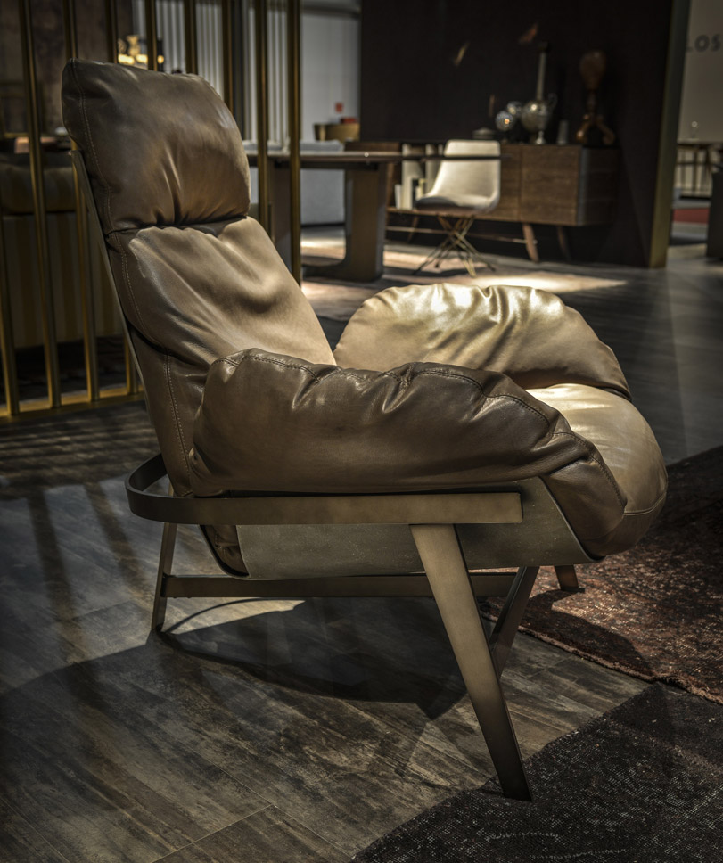 华体会体育官方在线官网 - 坐具|休闲椅|办公家具|华体会体育官方在线官网家具|木星扶手椅