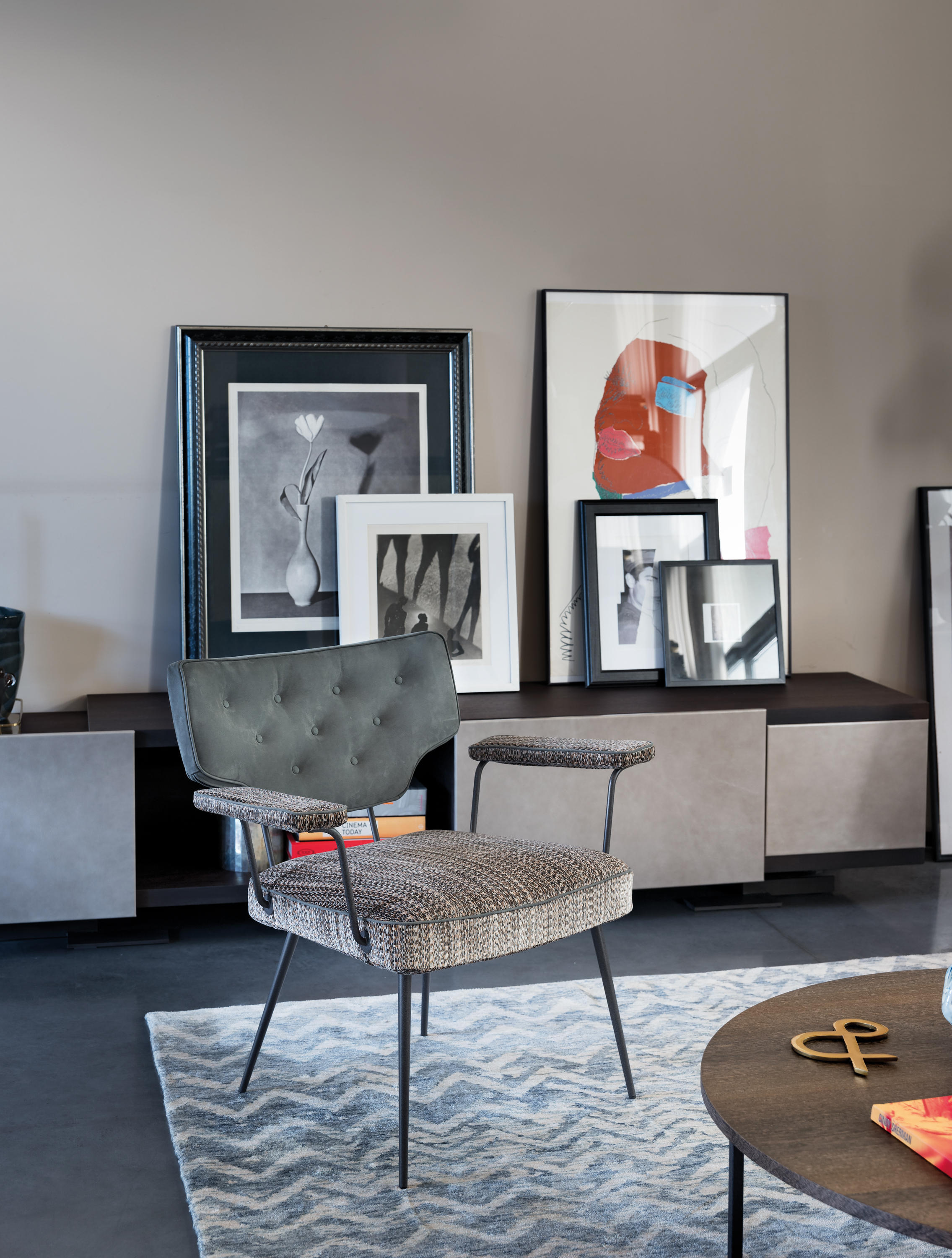 华体会体育官方在线官网 - 坐具|休闲椅|办公家具|华体会体育官方在线官网家具|崔姬扶手椅