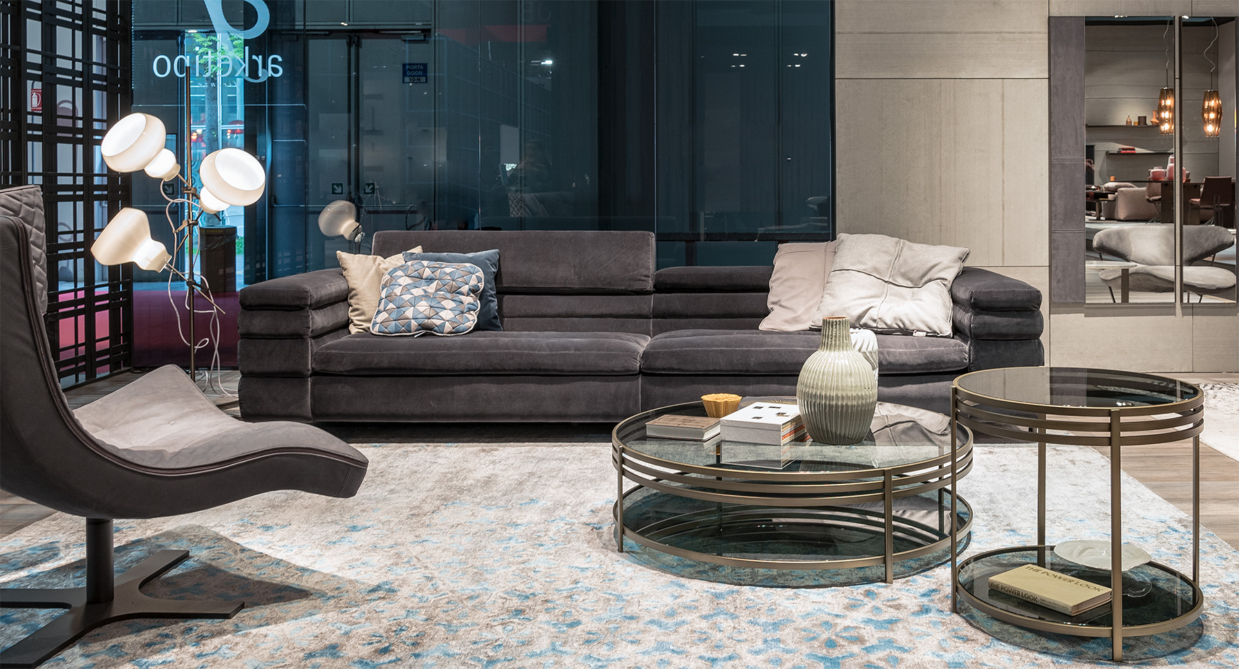 华体会体育官方在线官网 - 坐具|沙发|办公家具|华体会体育官方在线官网家具|梅费尔沙发