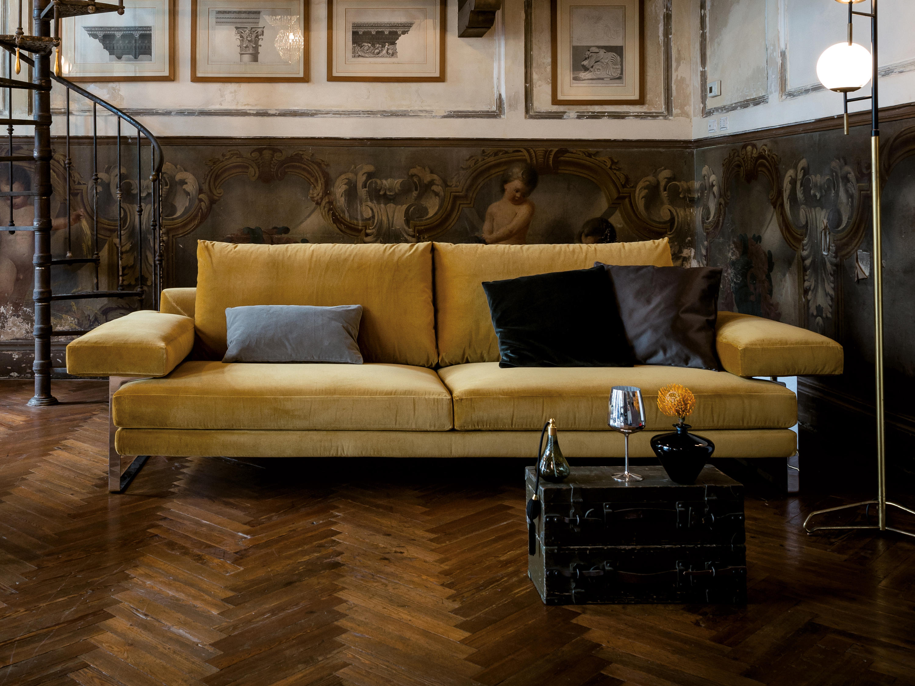 华体会体育官方在线官网 - 坐具|沙发|办公家具|华体会体育官方在线官网家具|自我沙发