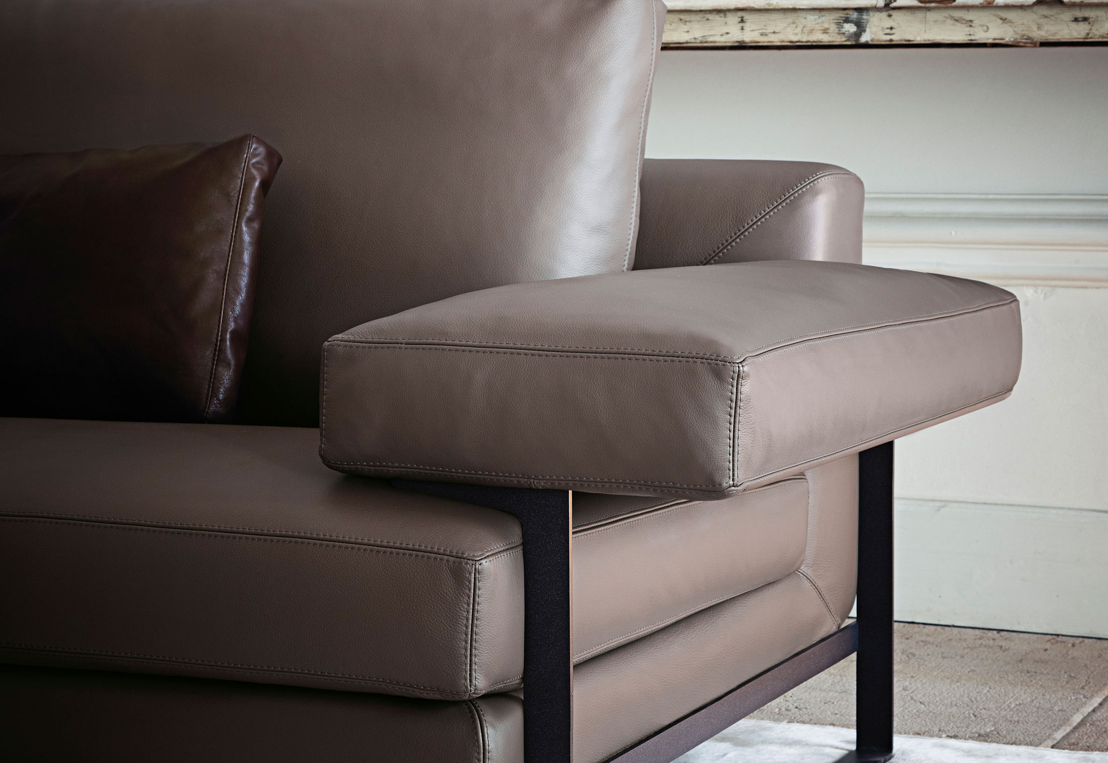 华体会体育官方在线官网 - 坐具|沙发|办公家具|华体会体育官方在线官网家具|自我沙发