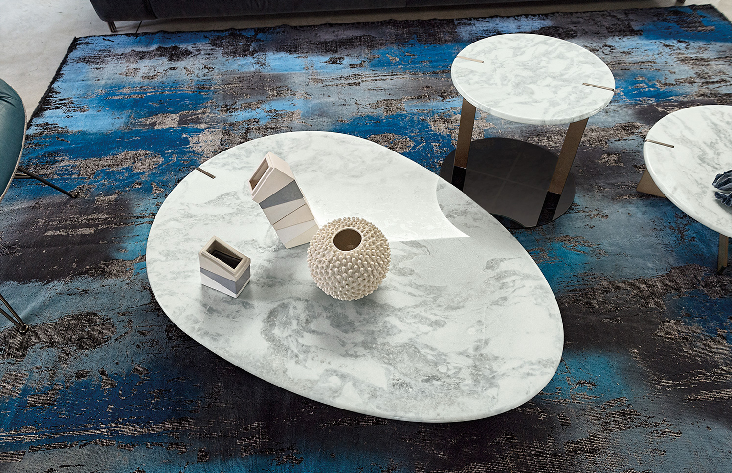 华体会体育官方在线官网 - 桌几|茶几/边几|办公家具|华体会体育官方在线官网家具|道格拉斯系列