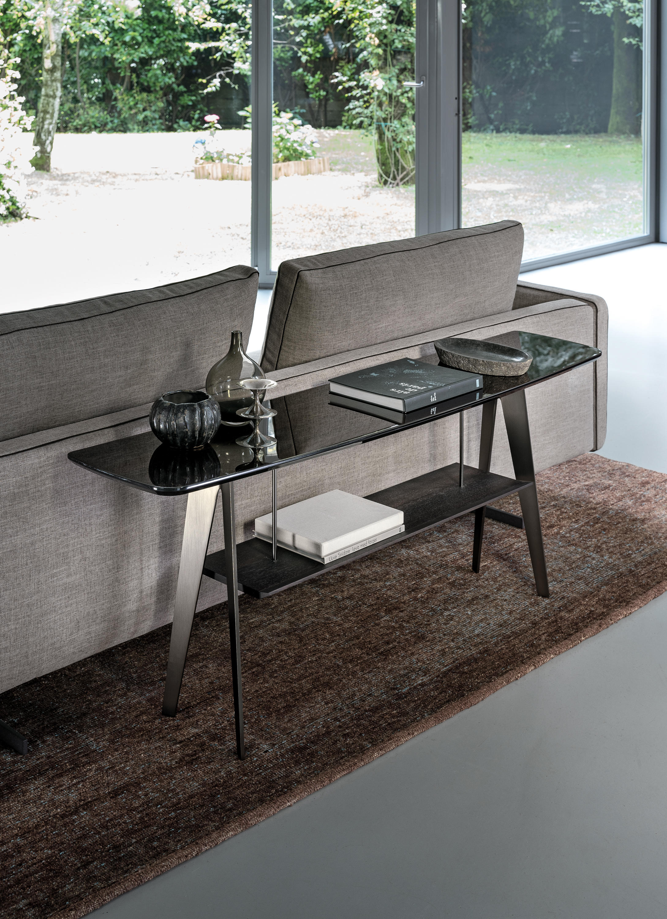 华体会体育官方在线官网 - 桌几|茶几/边几|办公家具|华体会体育官方在线官网家具|市中心茶几系列