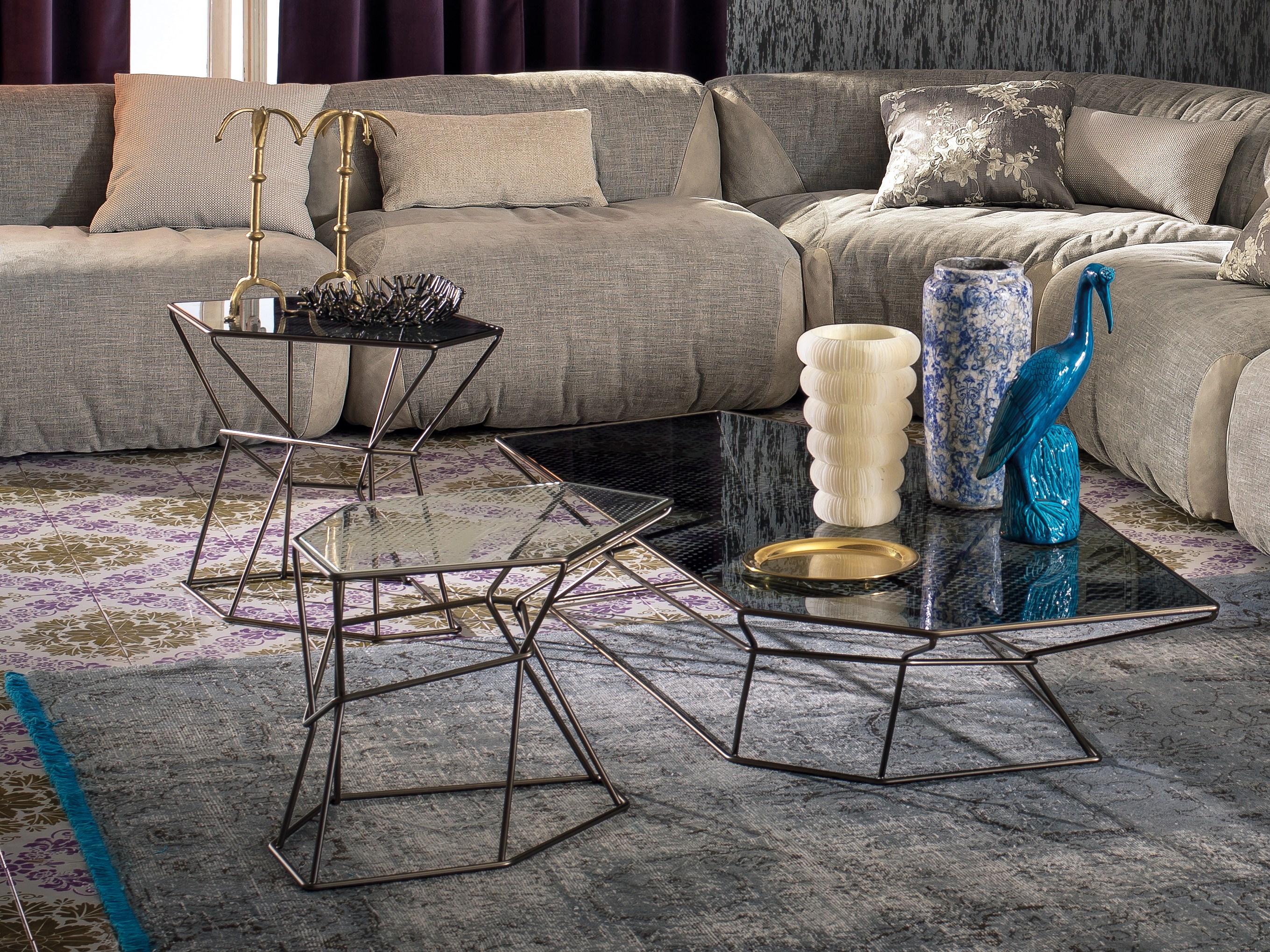 华体会体育官方在线官网 - 桌几|茶几/边几|办公家具|华体会体育官方在线官网家具|画谜茶几系列