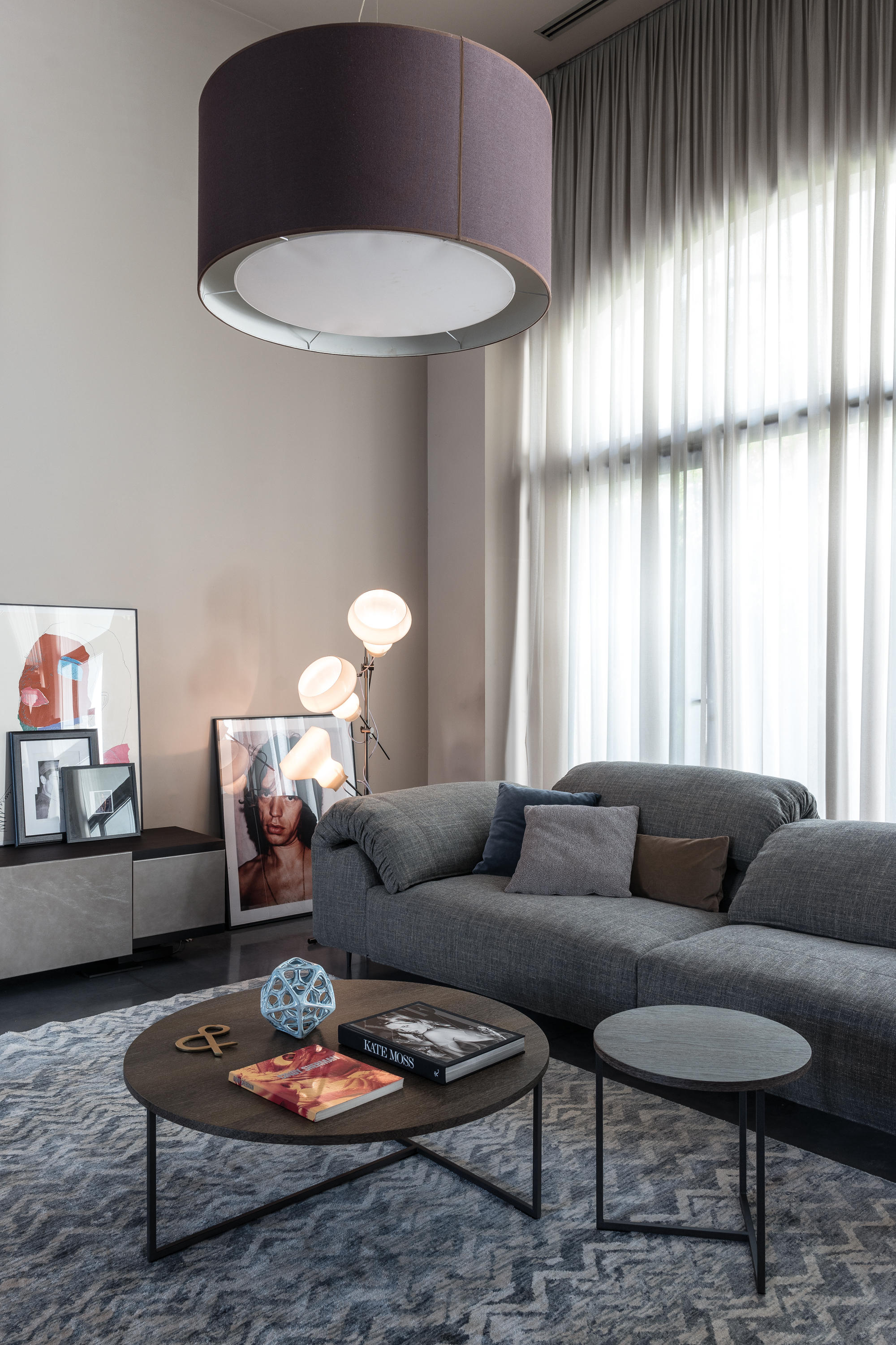 华体会体育官方在线官网 - 桌几|茶几/边几|办公家具|华体会体育官方在线官网家具|维阿莫尼茶几系列