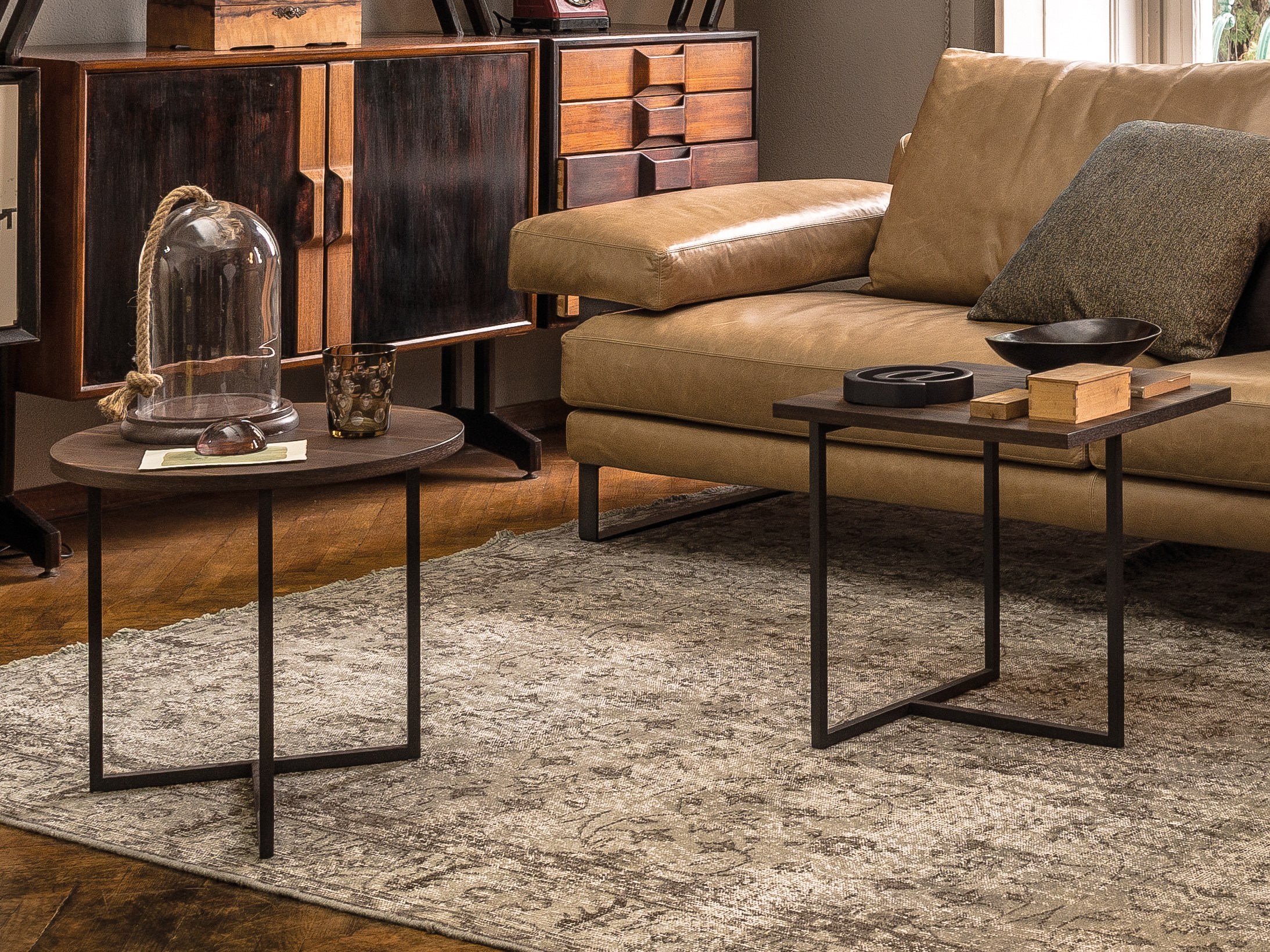 华体会体育官方在线官网 - 桌几|茶几/边几|办公家具|华体会体育官方在线官网家具|维阿莫尼茶几系列