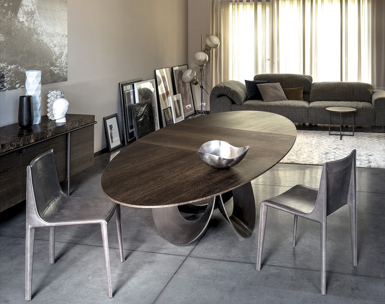 华体会体育官方在线官网 - 桌几|餐桌|办公家具|华体会体育官方在线官网家具|神谕餐桌