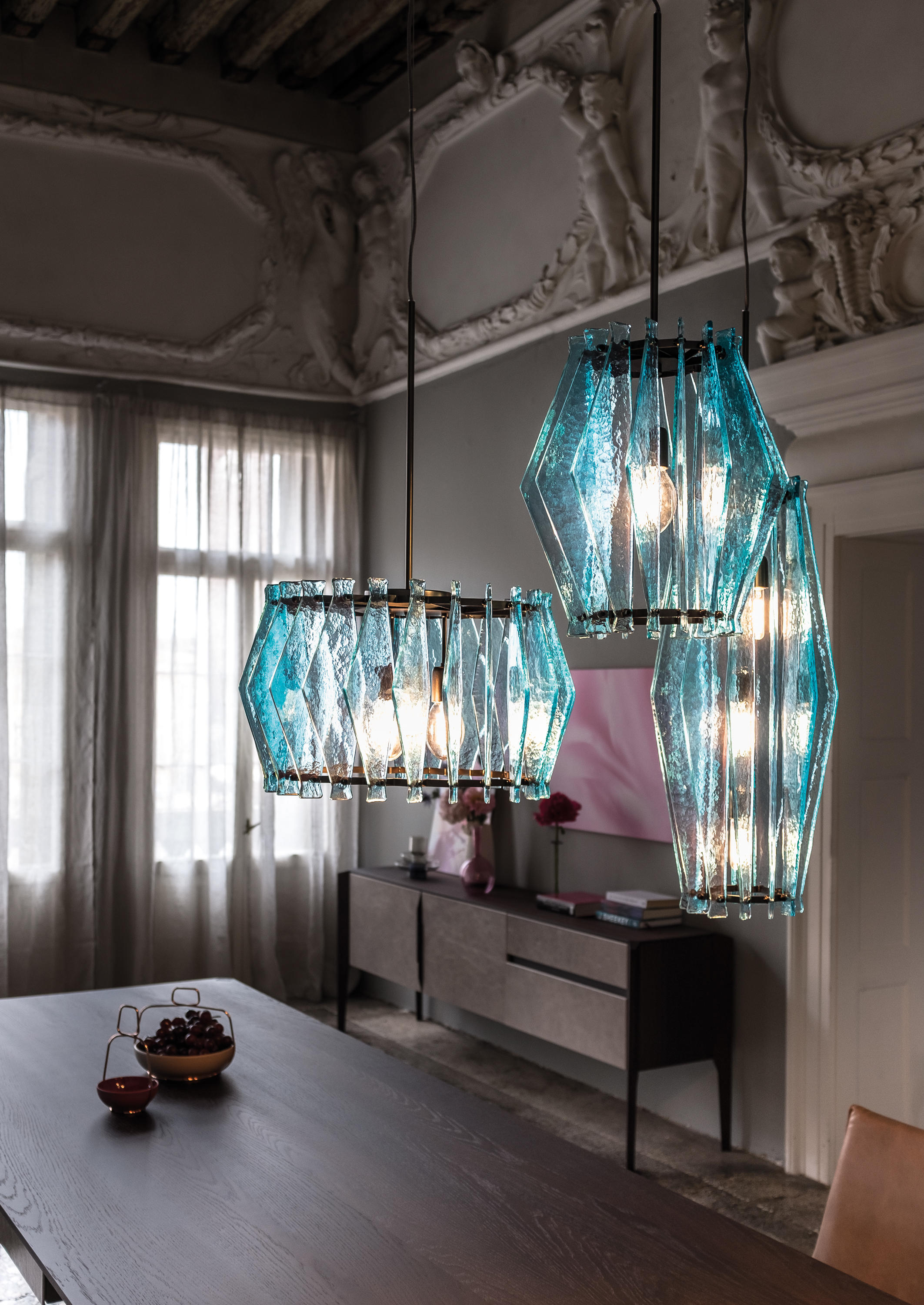 华体会体育官方在线官网 - 灯饰|吊灯|办公家具|华体会体育官方在线官网家具|小奥柏伦柏人灯系列