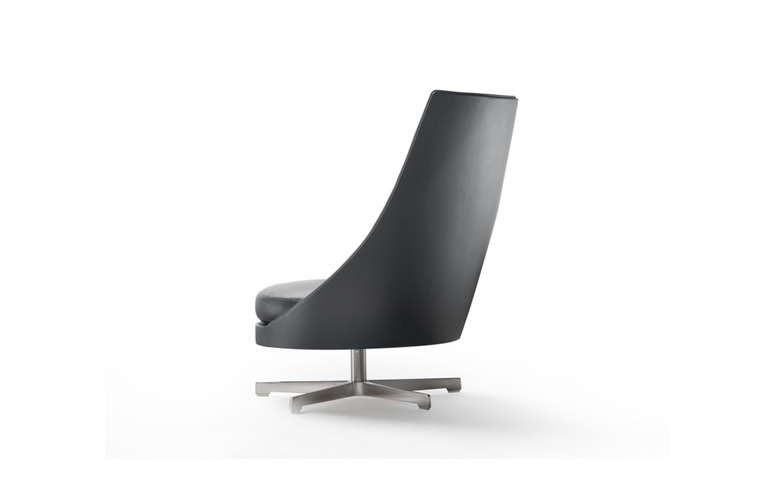 华体会体育官方在线官网 - 坐具|休闲椅|办公家具|华体会体育官方在线官网家具|古西奥·阿尔托扶手椅