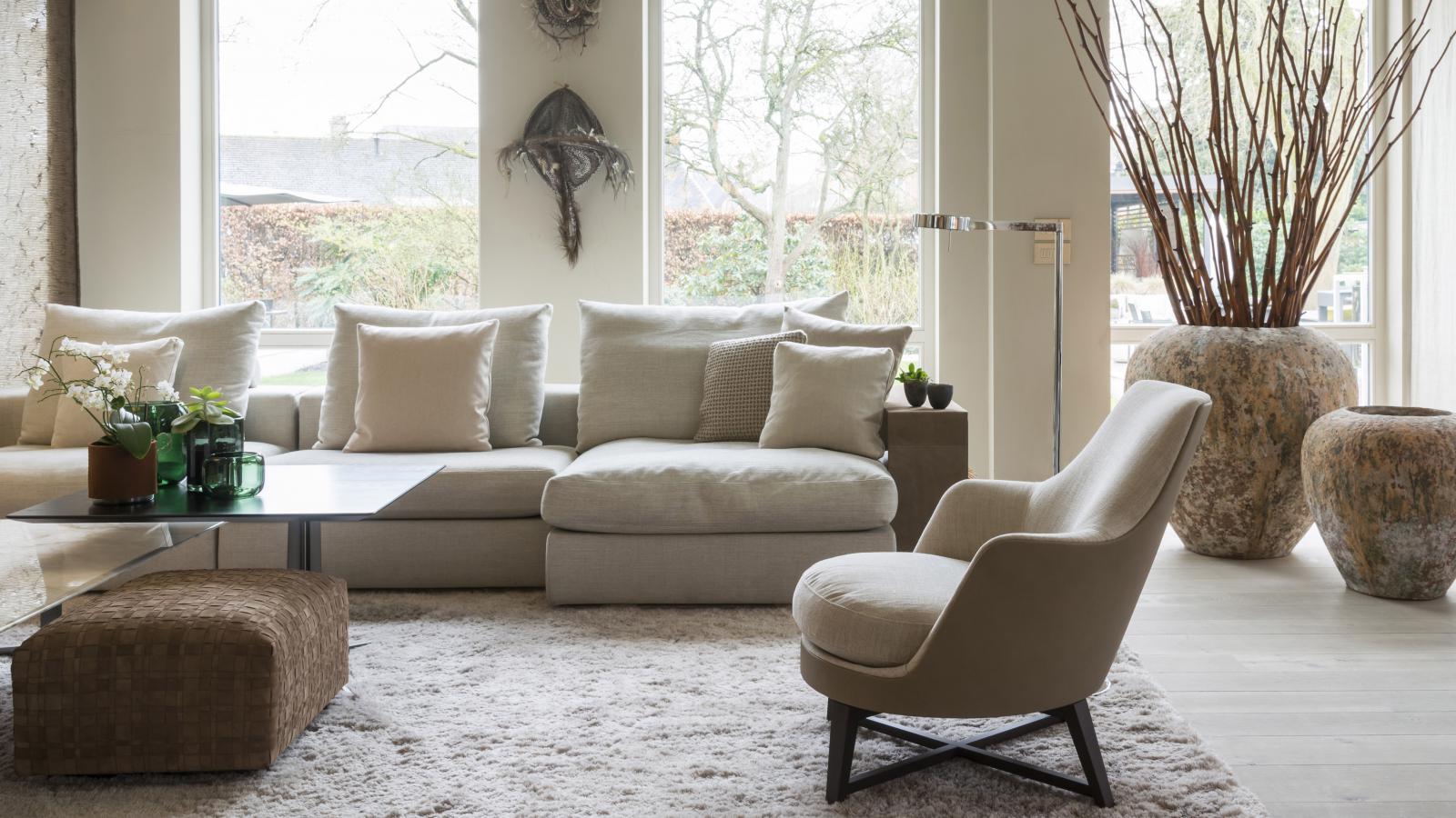 华体会体育官方在线官网 - 坐具|休闲椅|办公家具|华体会体育官方在线官网家具|Guscio高软椅